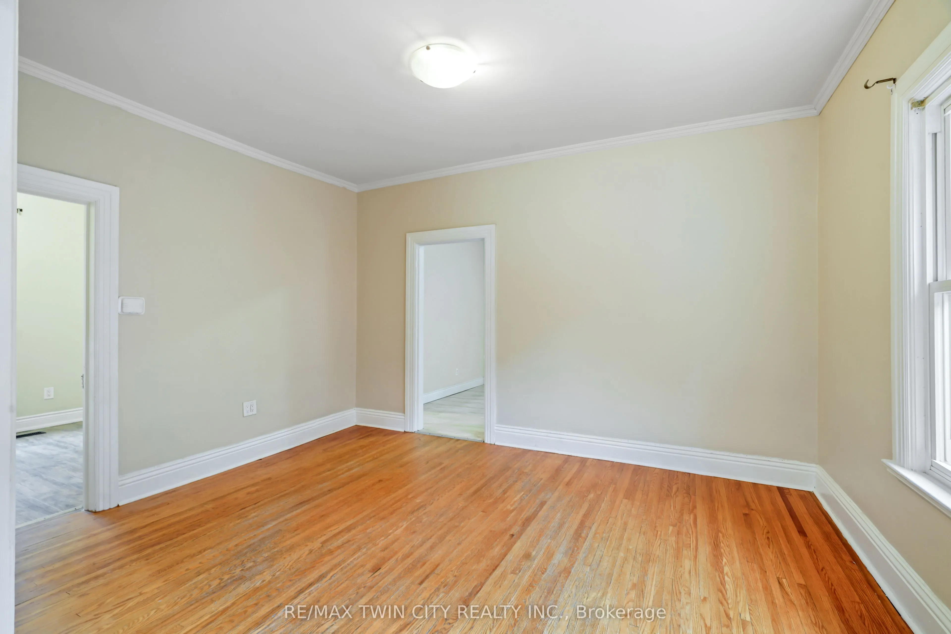 25 Alonzo Street