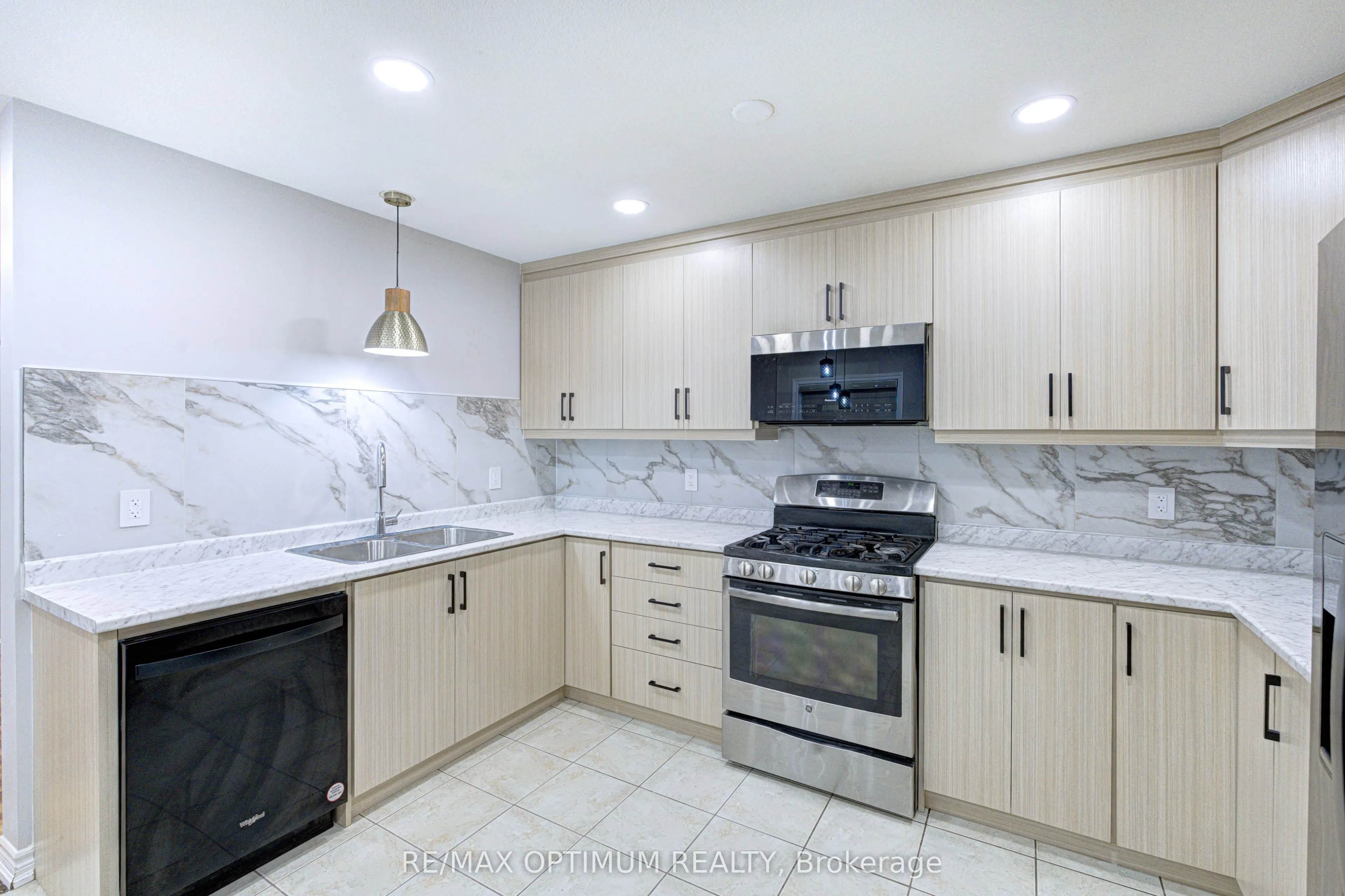 345 Dalhousie Street