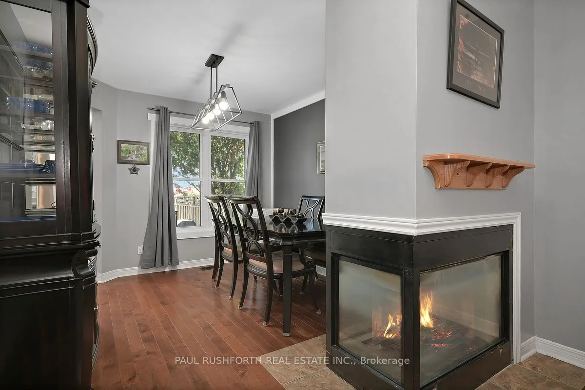 29 Grenadier Way