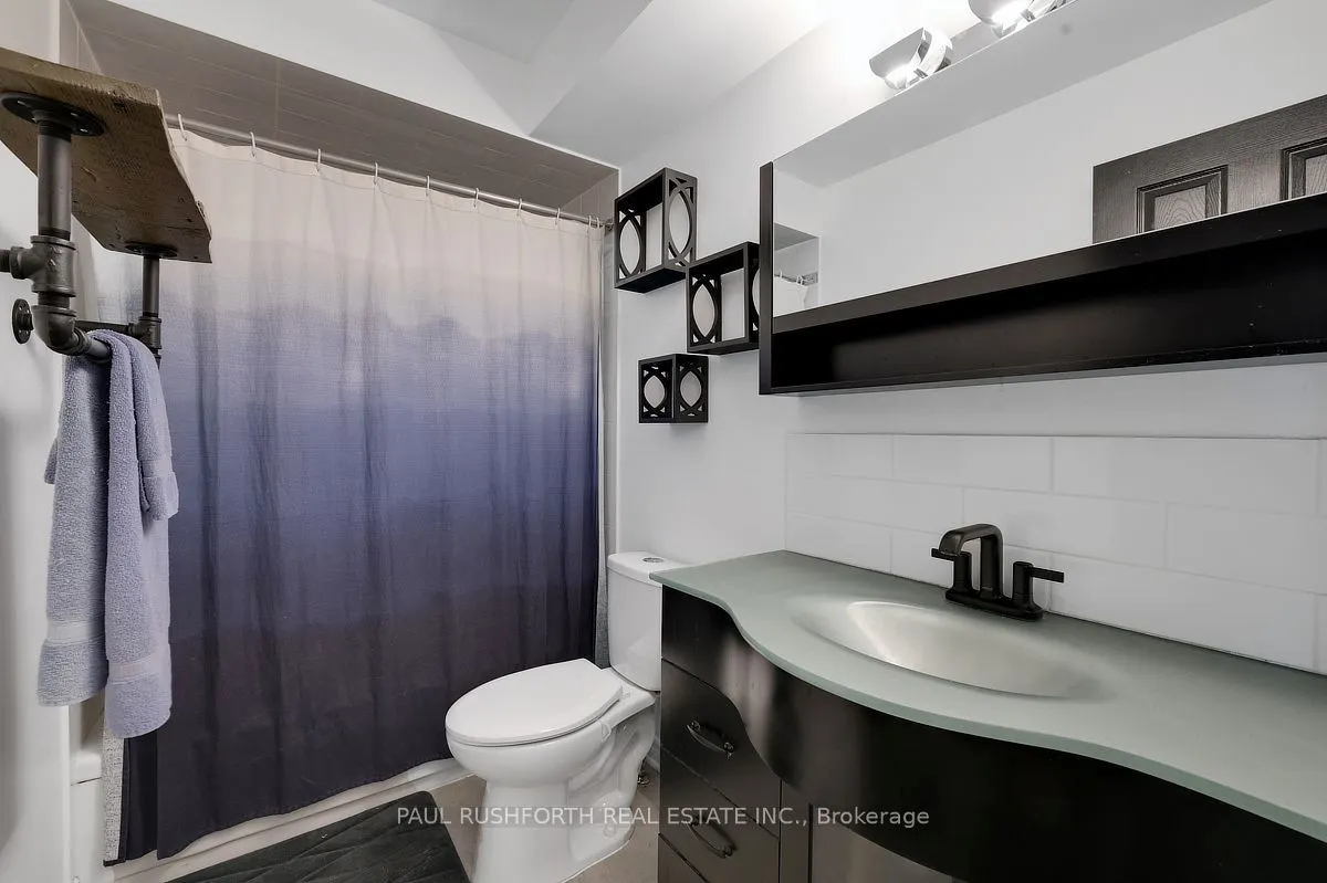 29 Grenadier Way