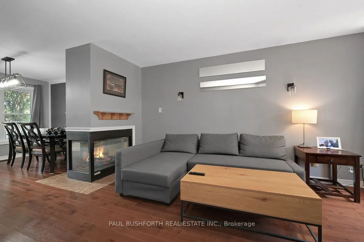 29 Grenadier Way