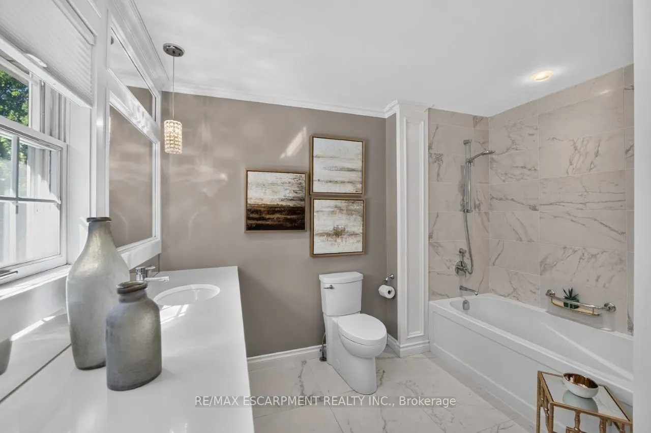 4272 Village Park Drive