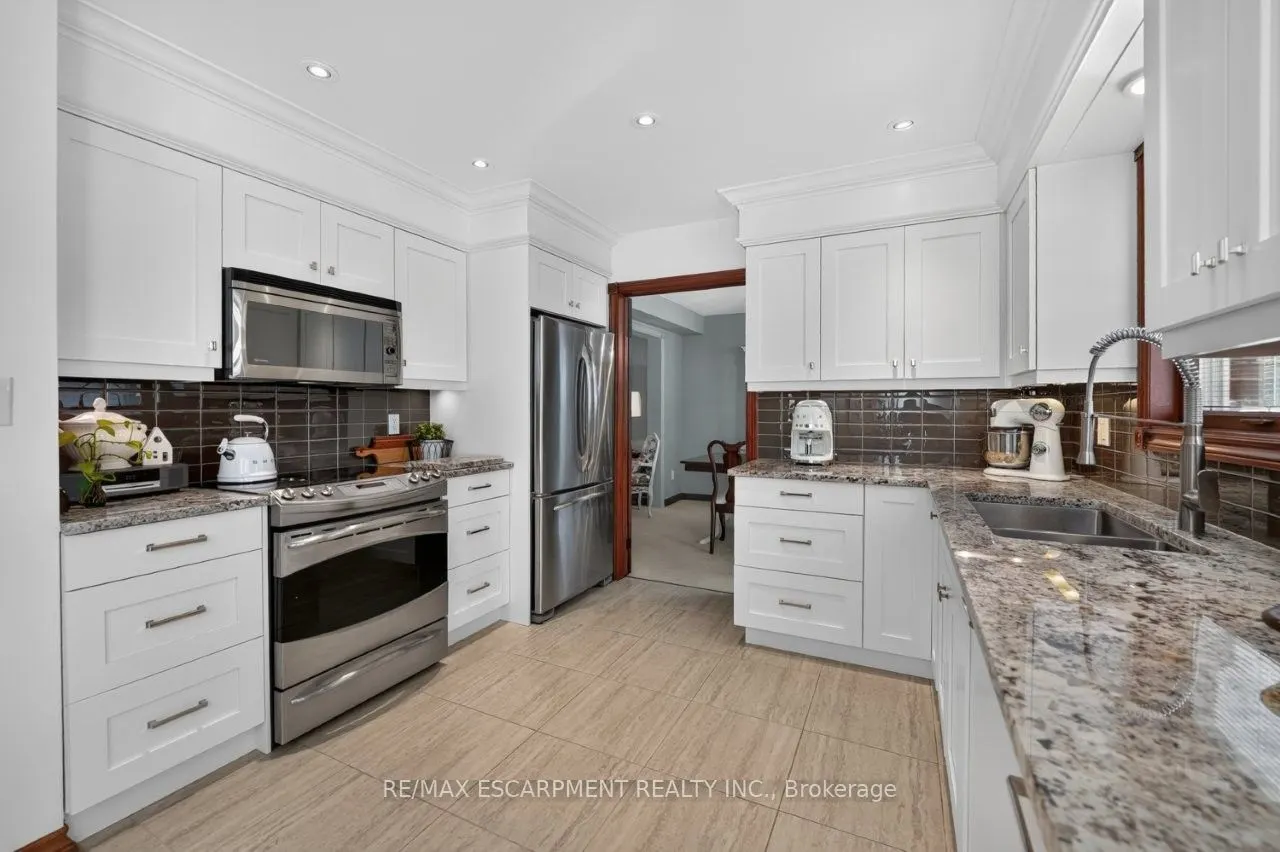 4272 Village Park Drive