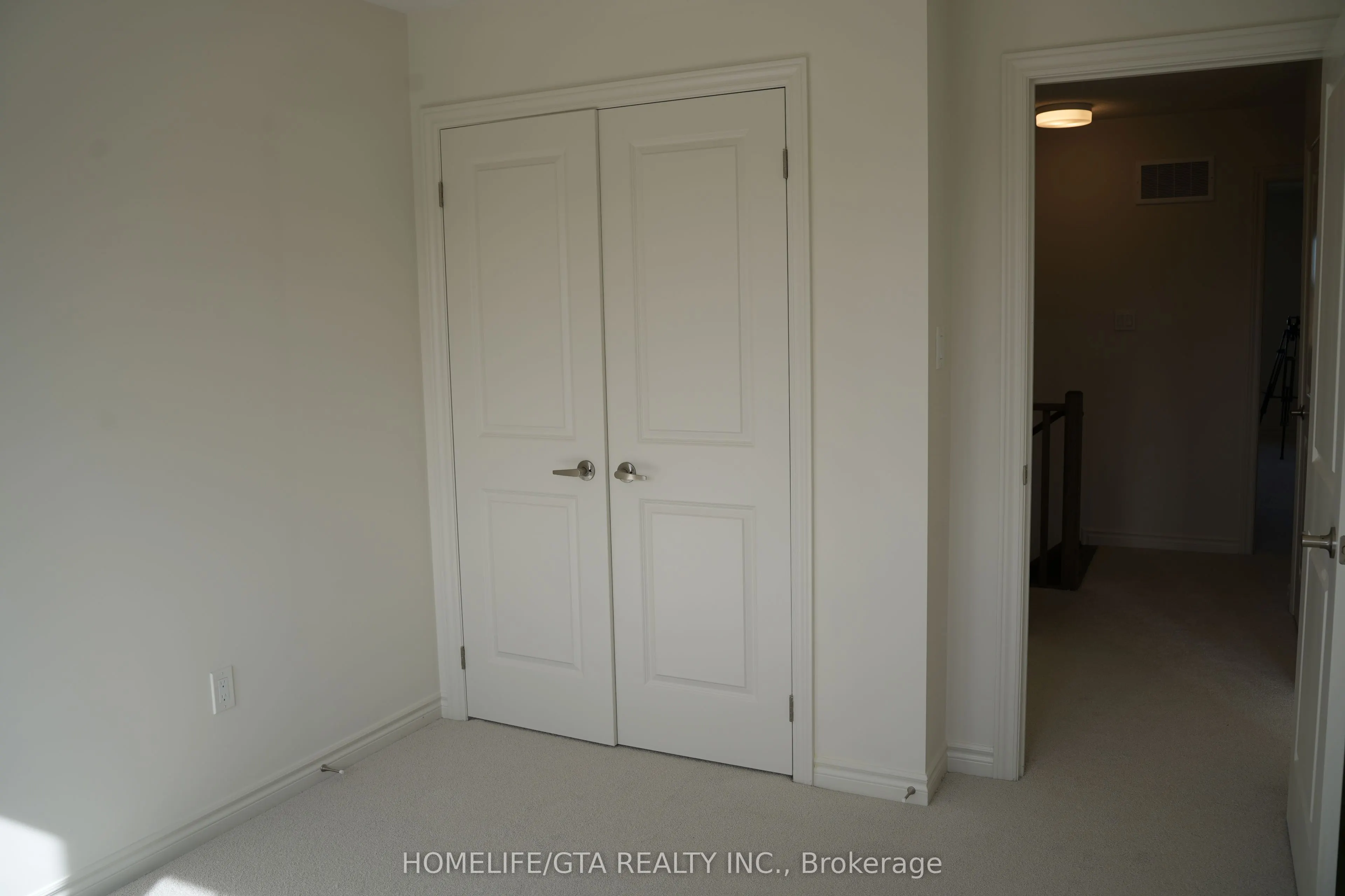 39 Sanderson Drive