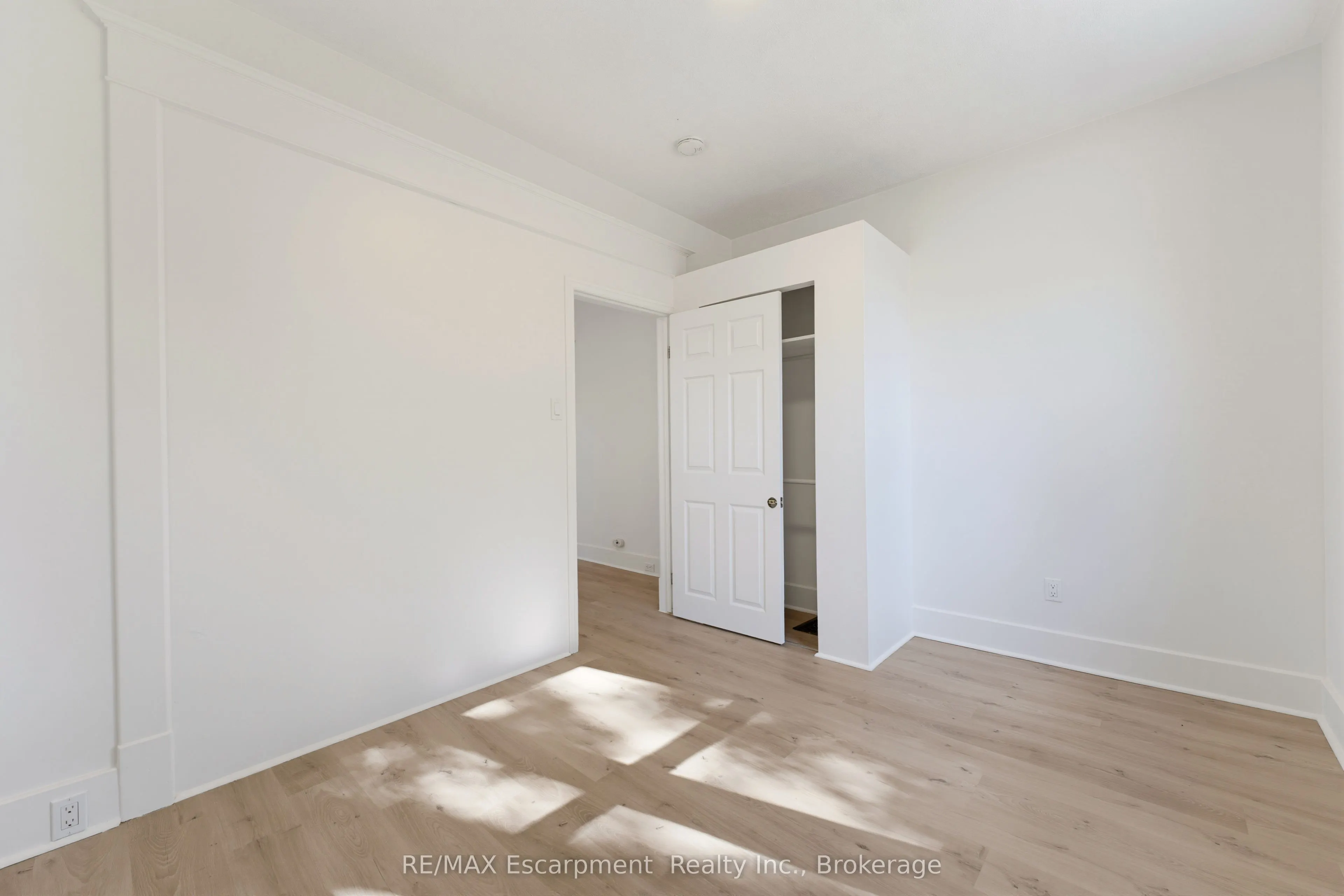 11 Charles Street ##1