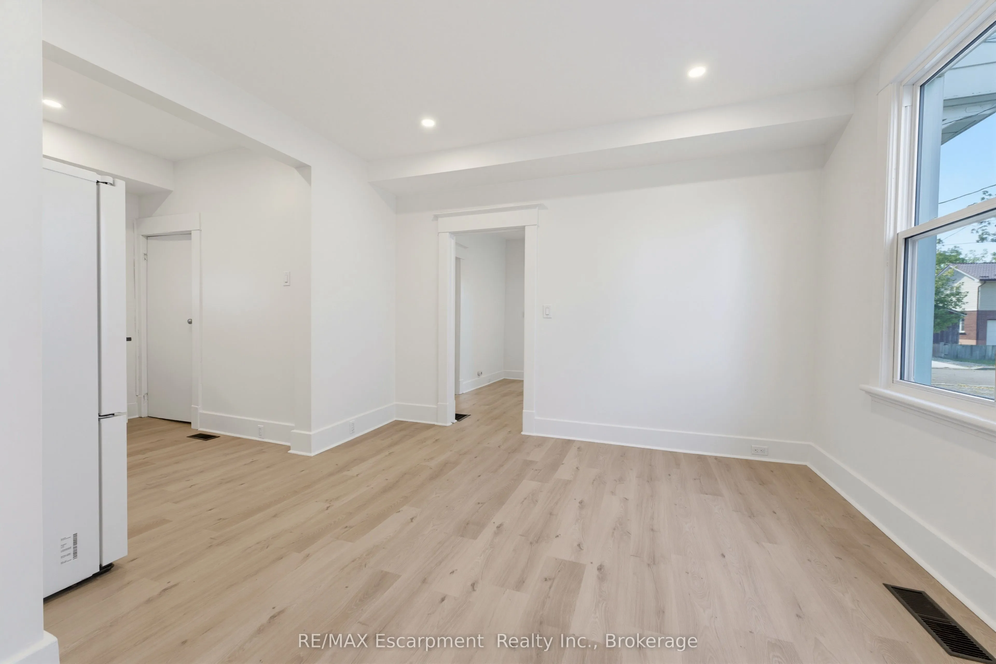 11 Charles Street ##1