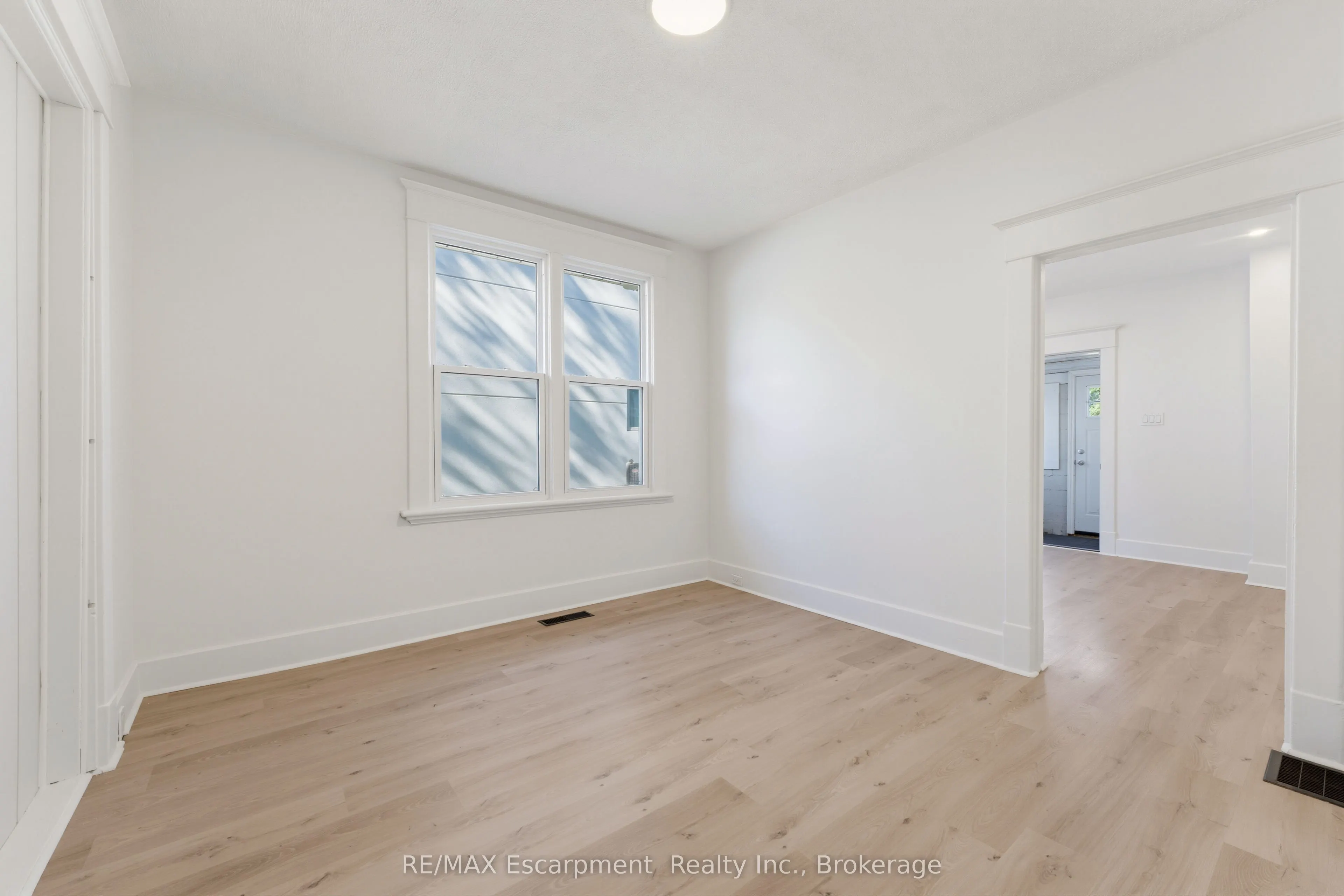 11 Charles Street ##1