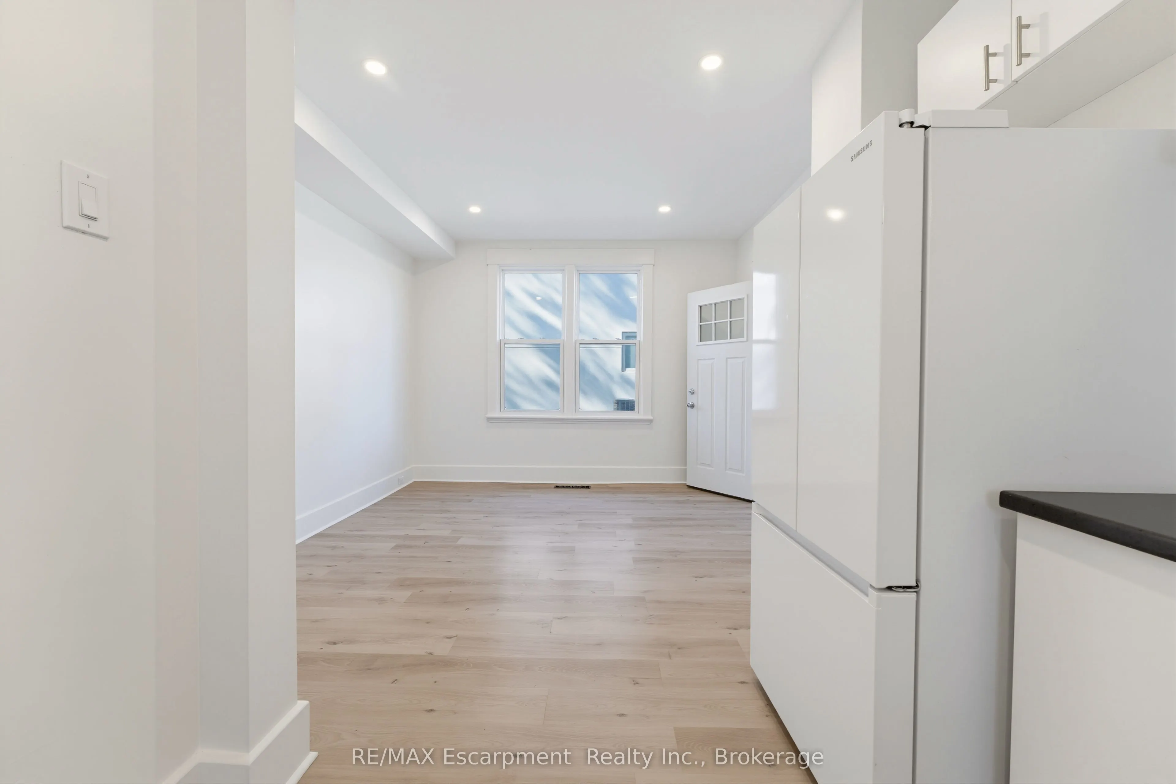 11 Charles Street ##1
