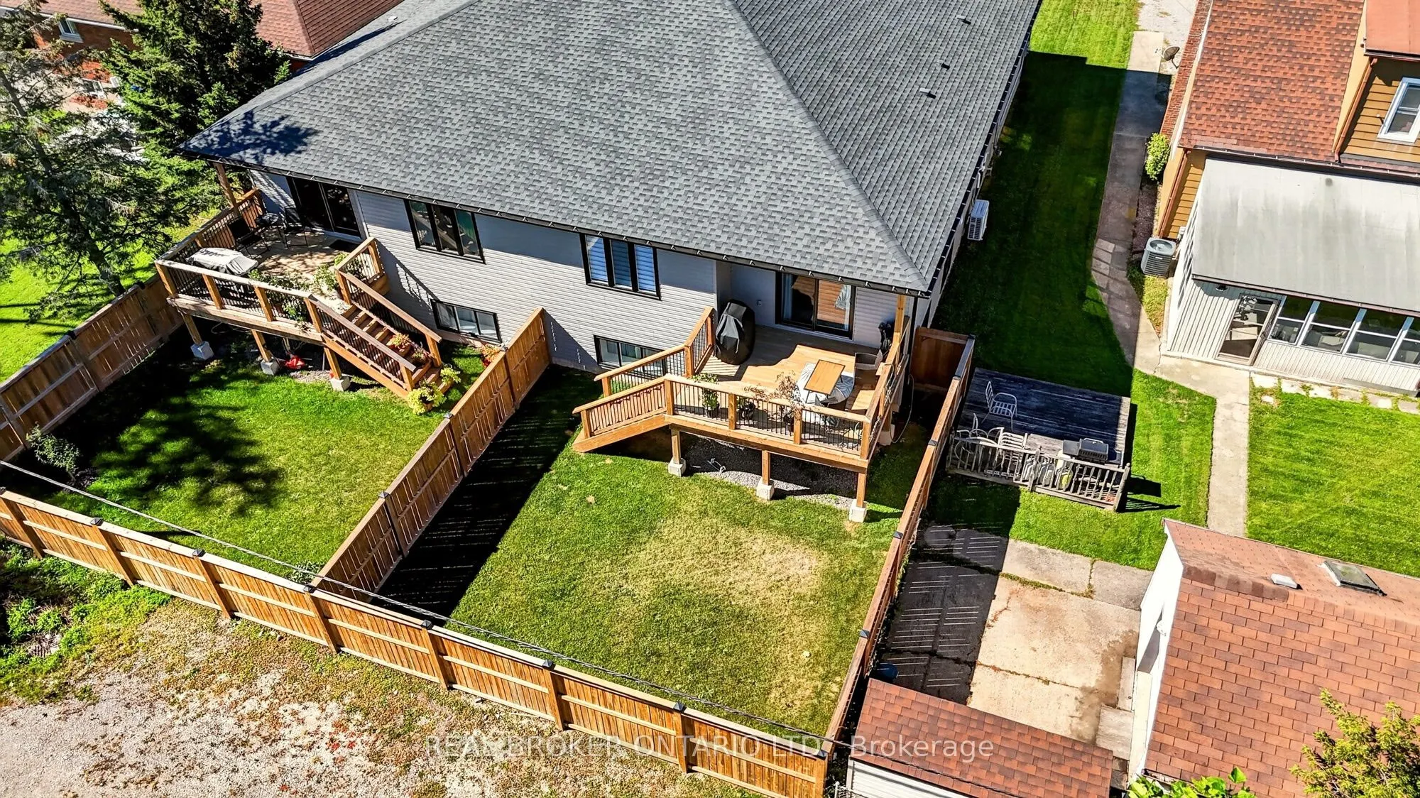 230 KNOLL Street