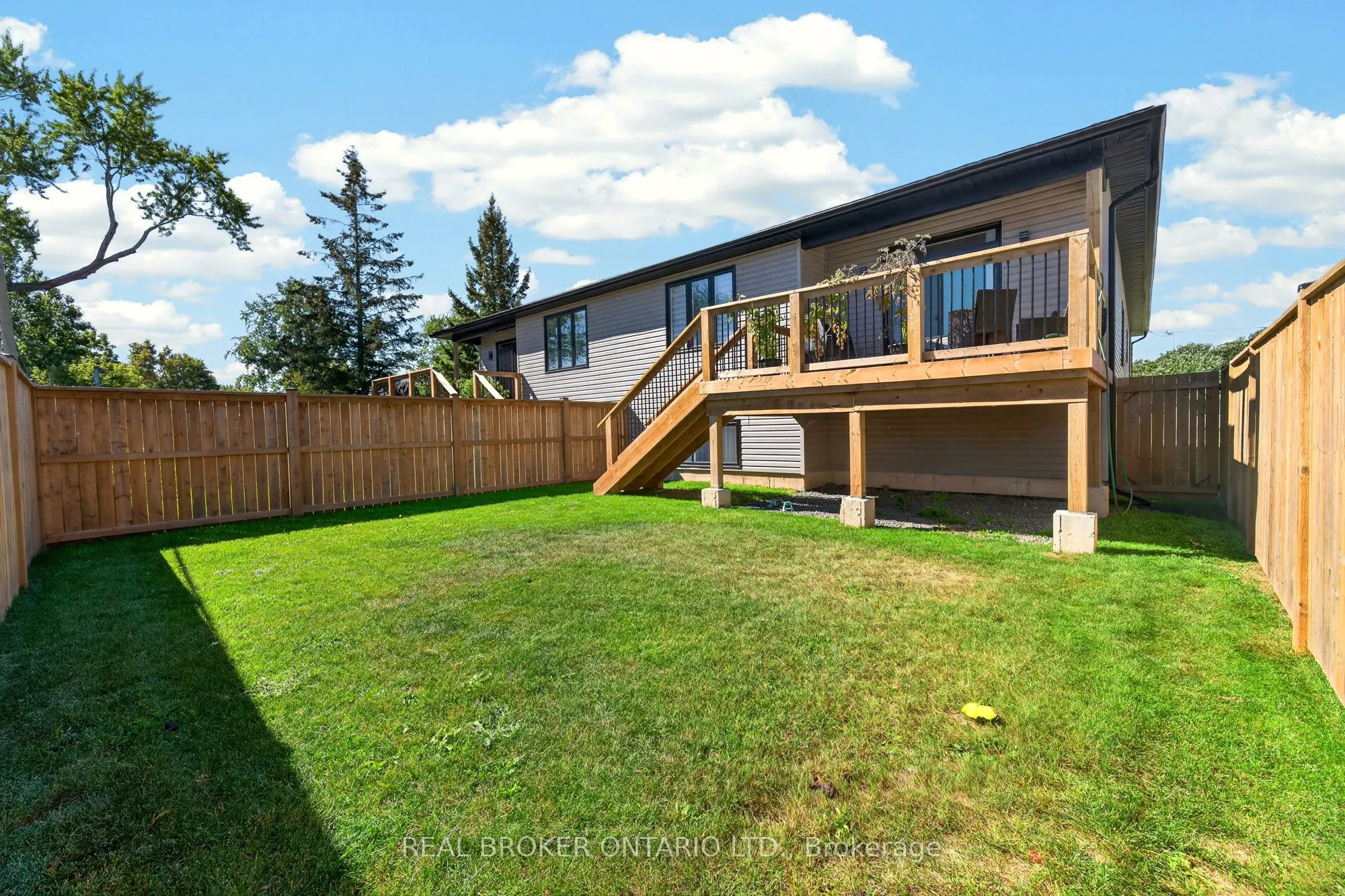 230 KNOLL Street