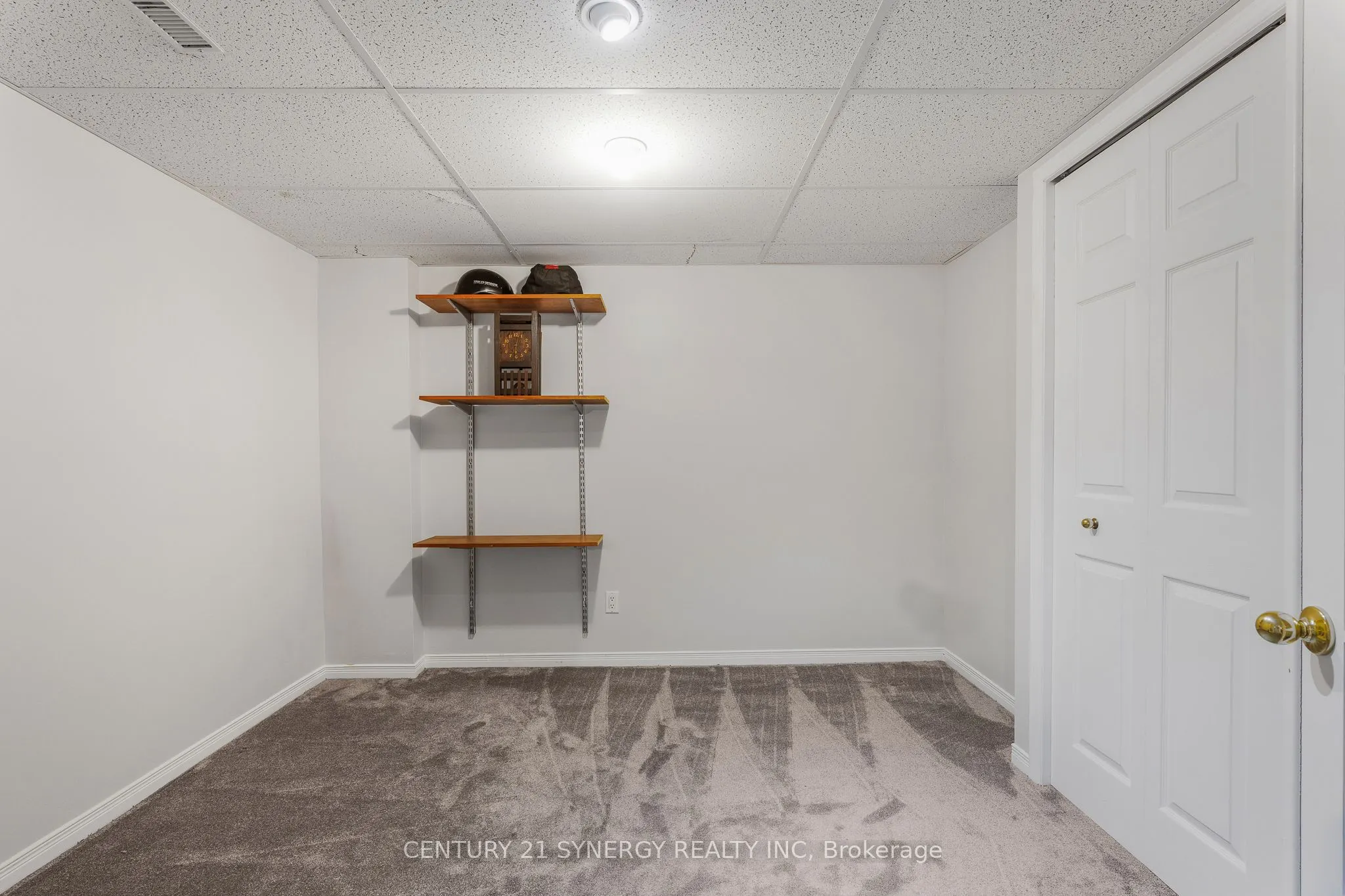 32 Innesbrook Court #16