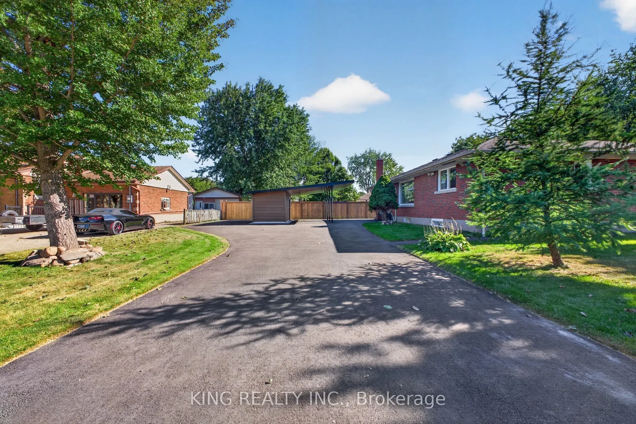 35 HEWKO Street