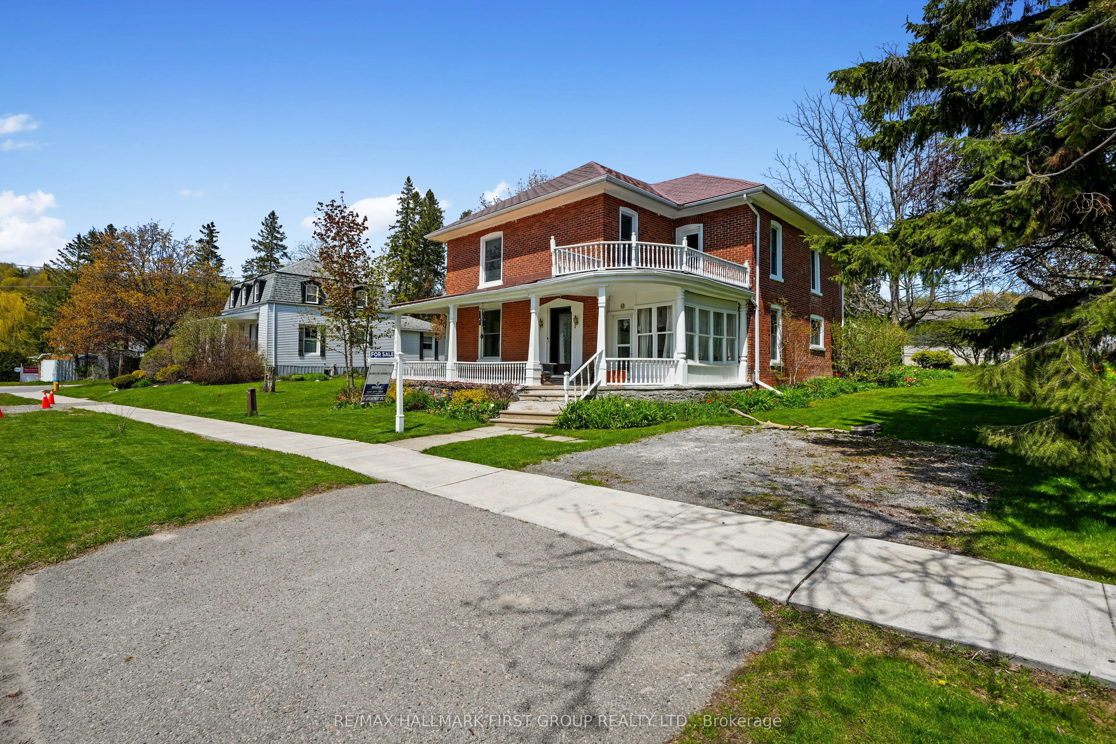 54 Toronto Street