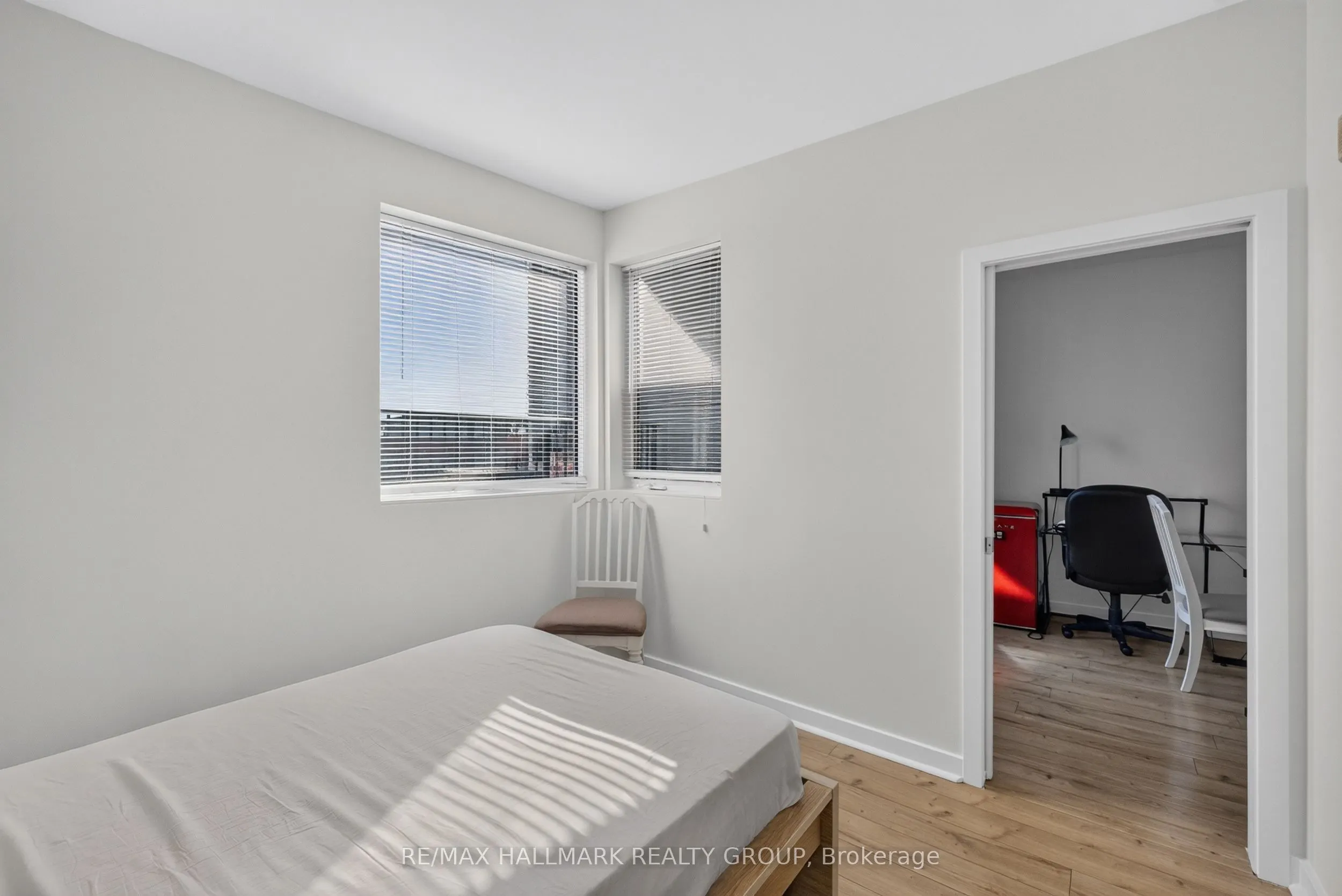 1014 BANK Street #506