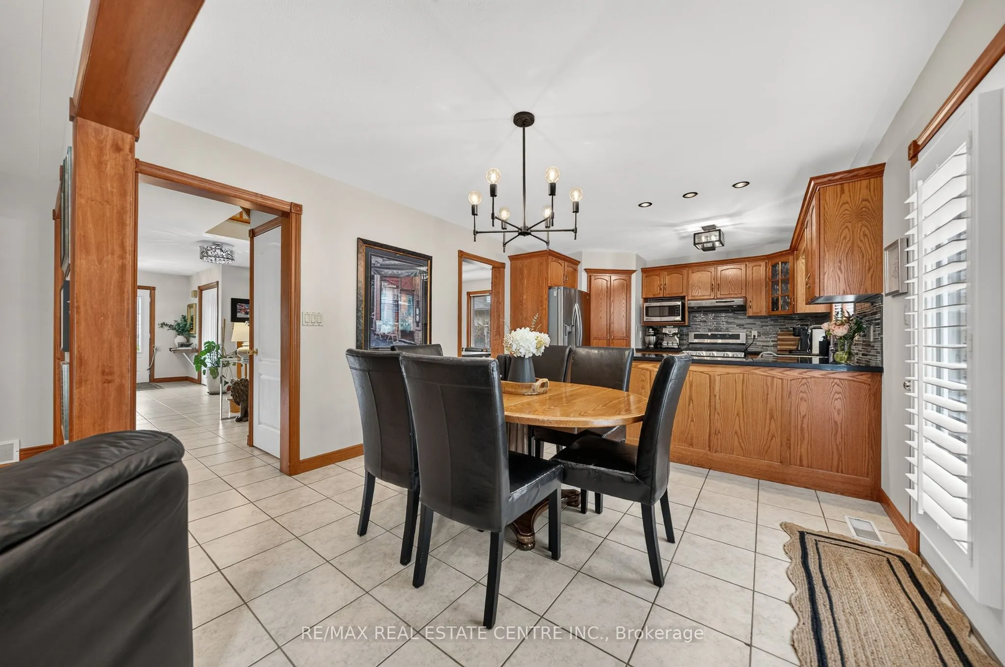 52 Archwood Crescent