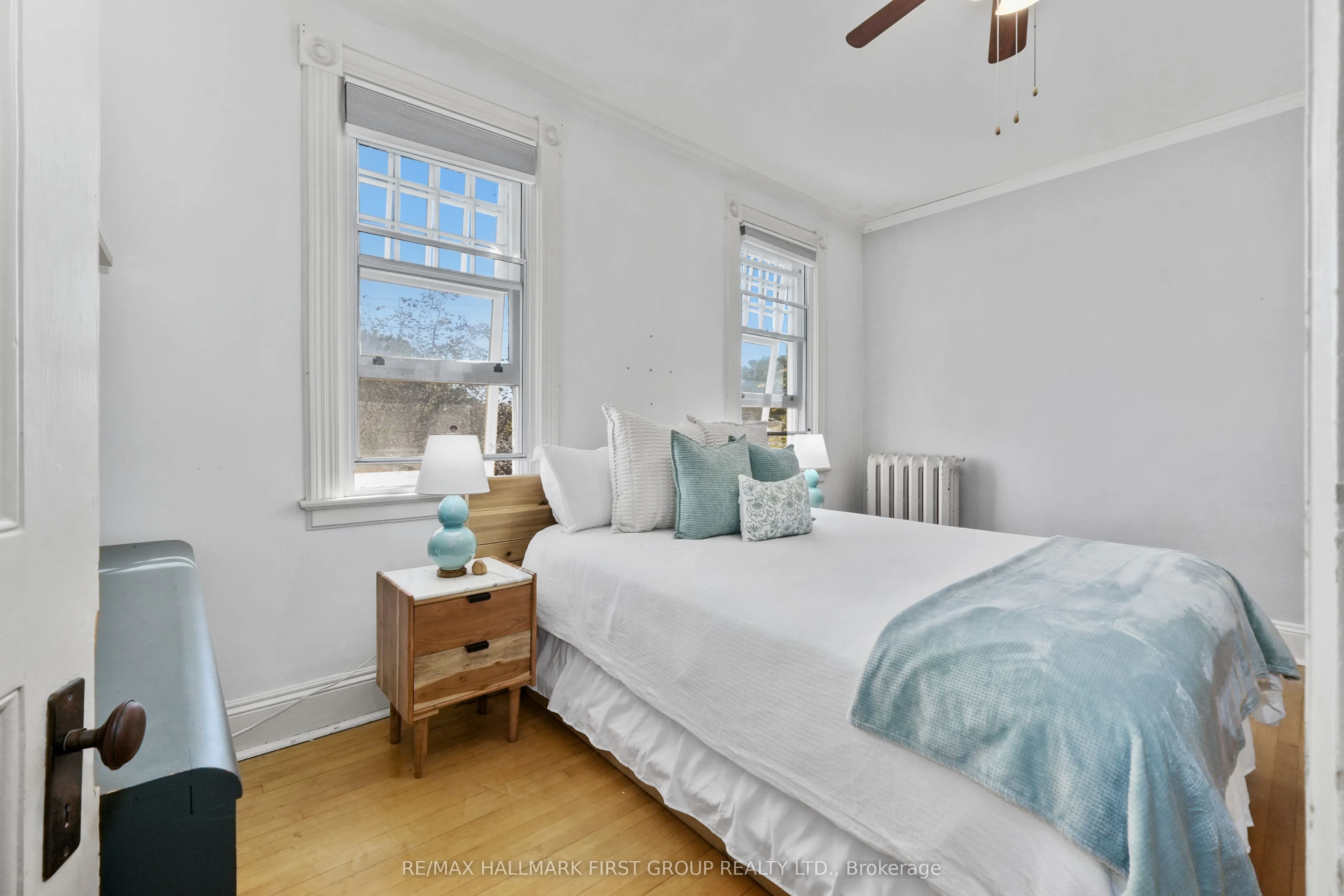 63 King Street E