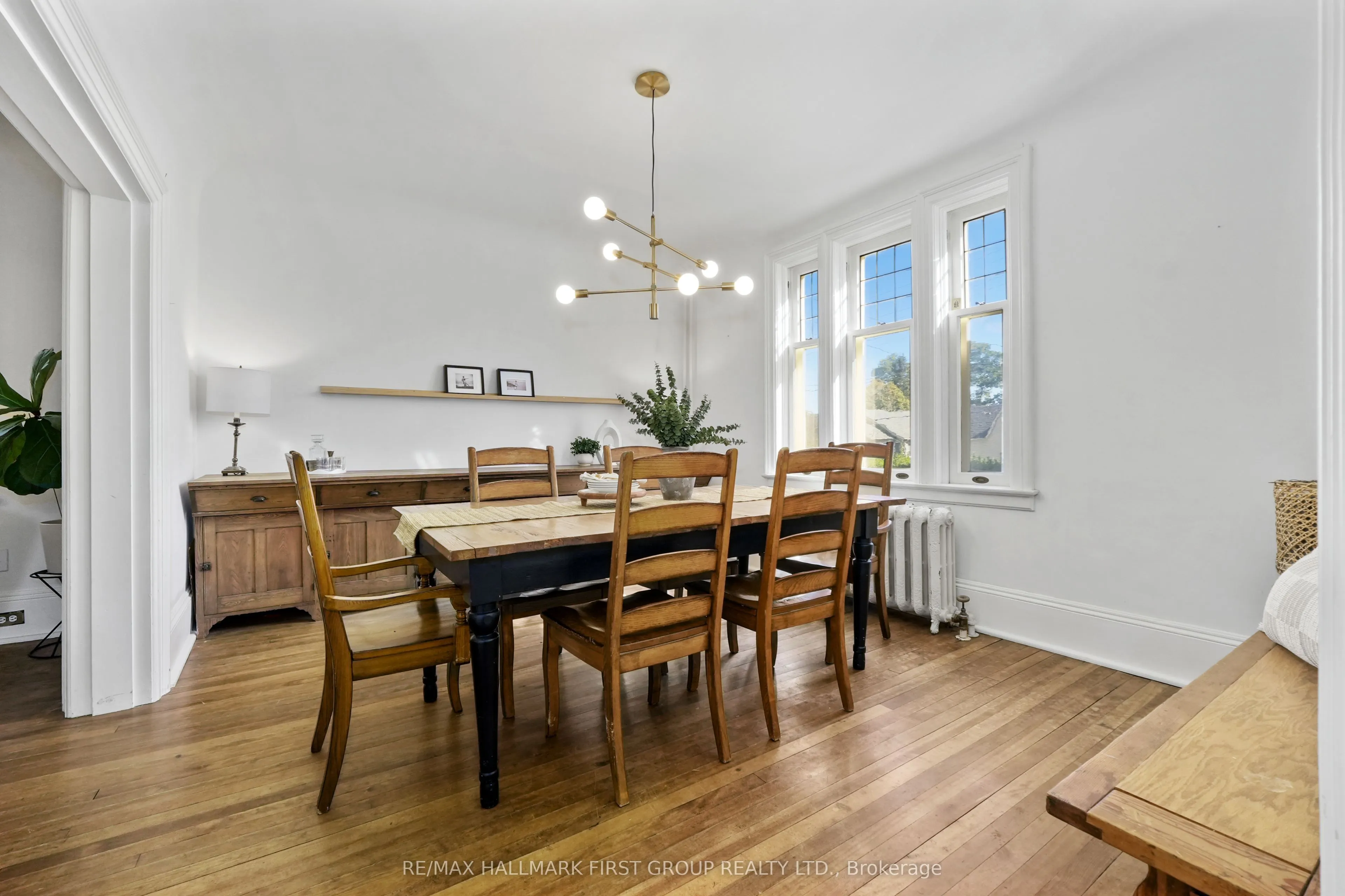 63 King Street E