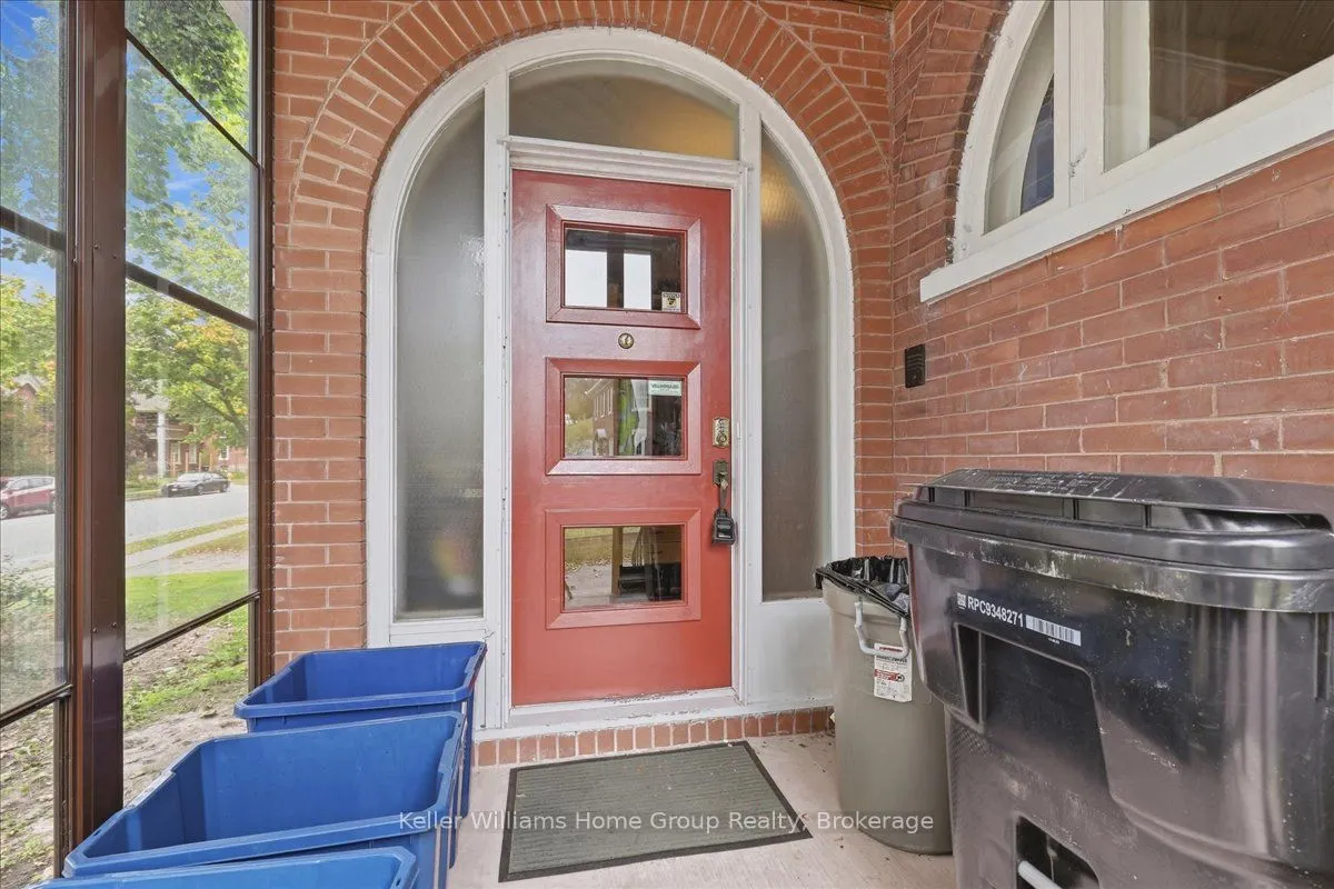 401 Laurel Street