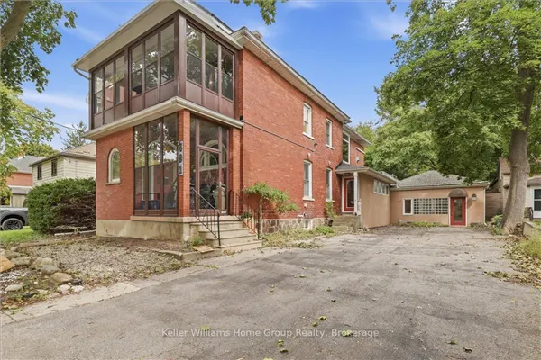 401 Laurel Street