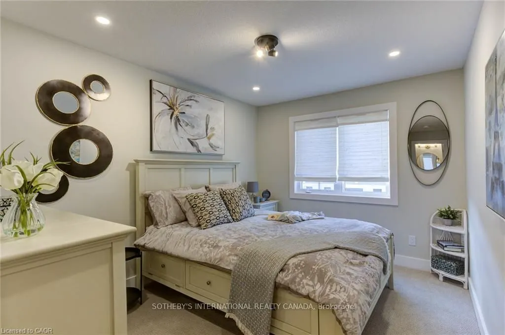 18 Oak Forest Common #8B