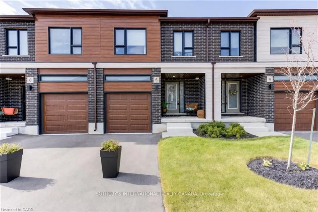 18 Oak Forest Common #8B