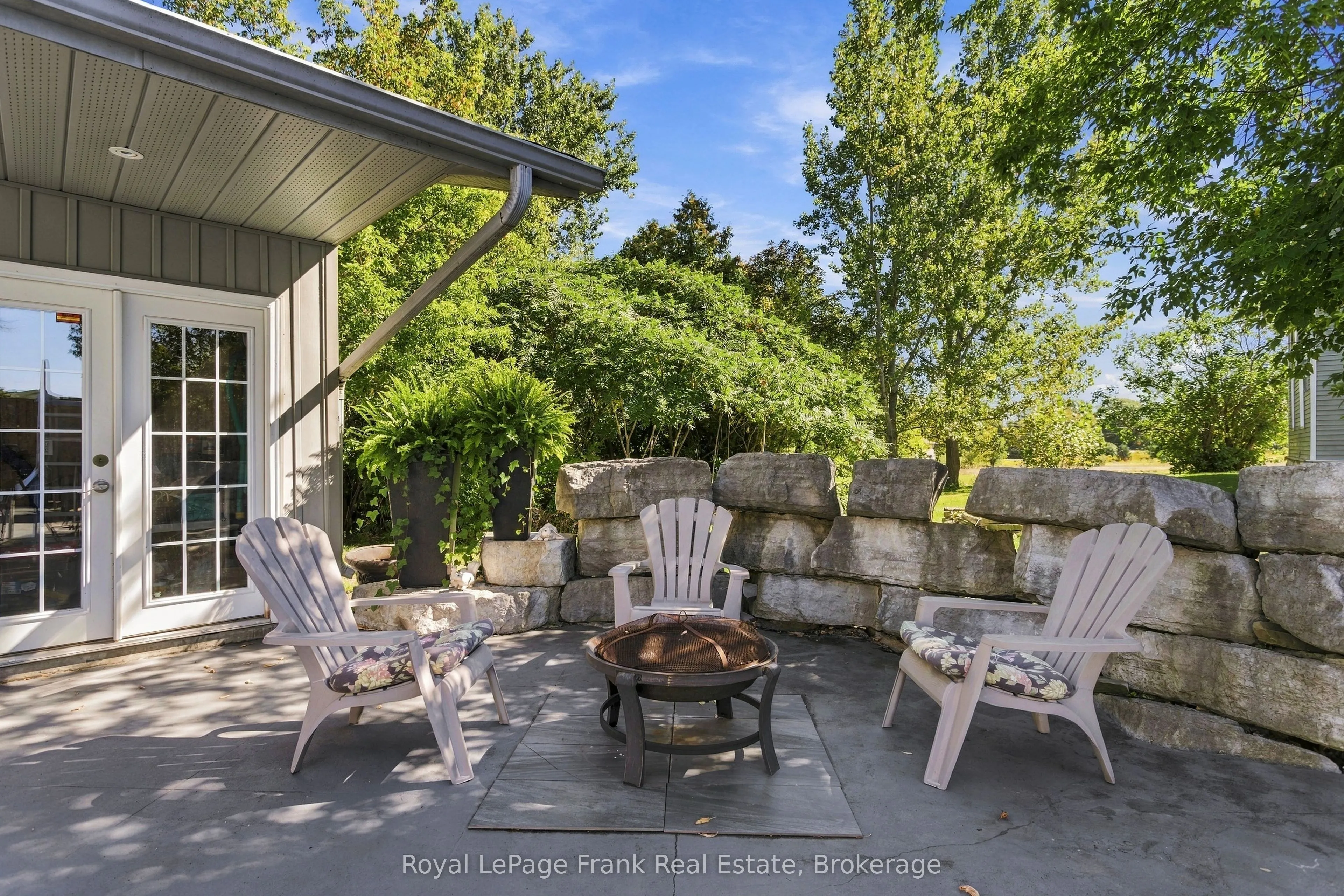 7 Verna Drive