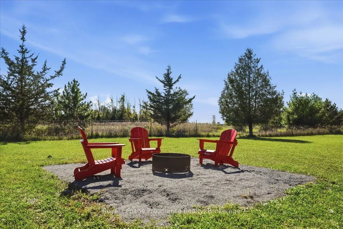 1116 COUNTY RD 8