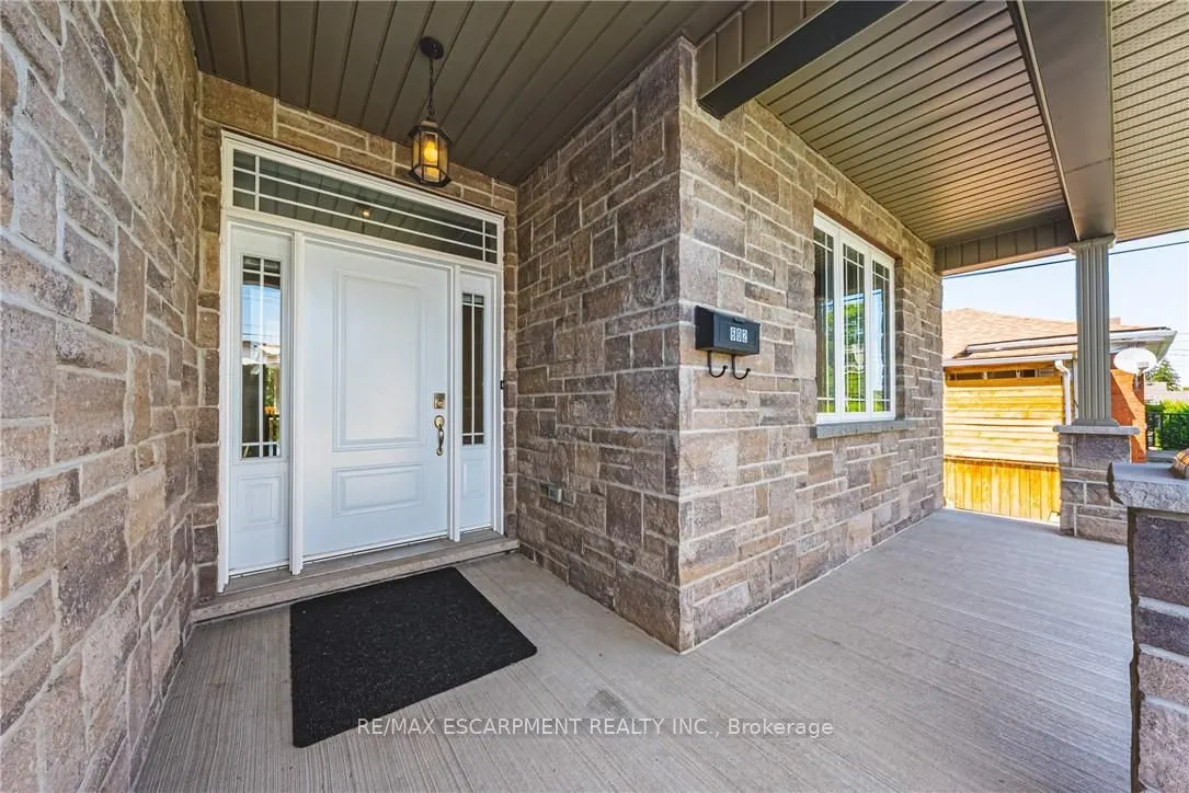 602 Cochrane Road