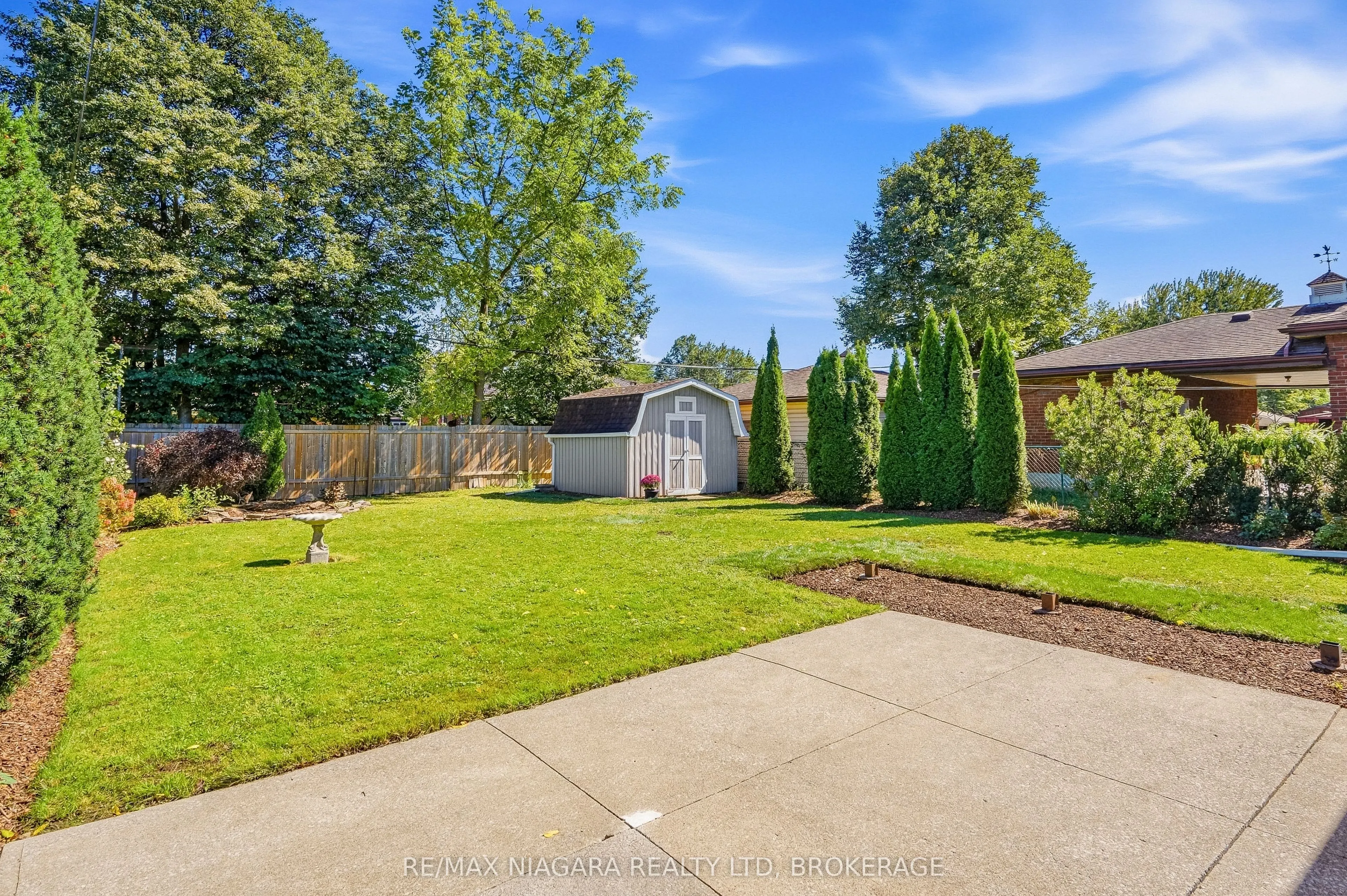 7771 Wilson Crescent