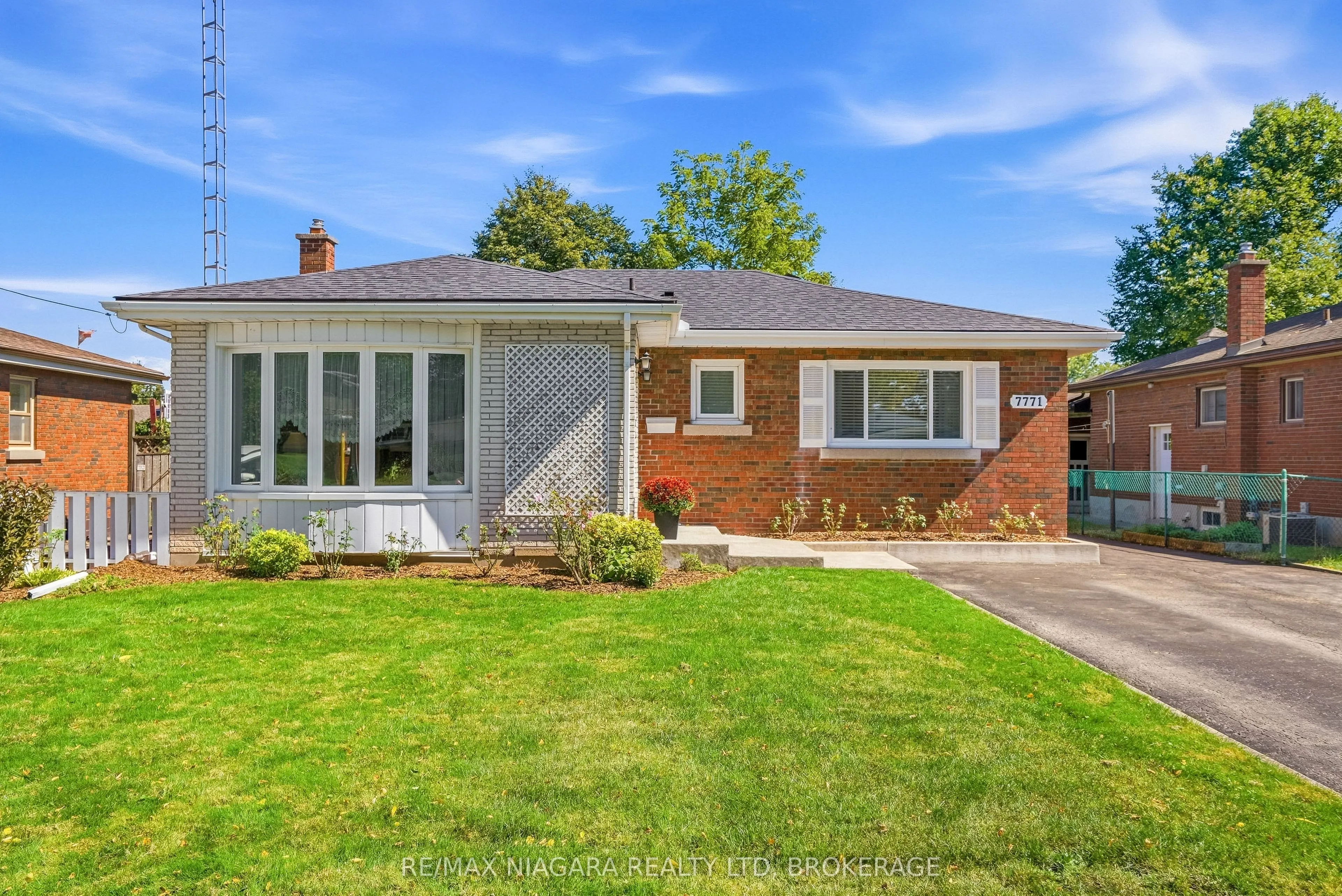 7771 Wilson Crescent