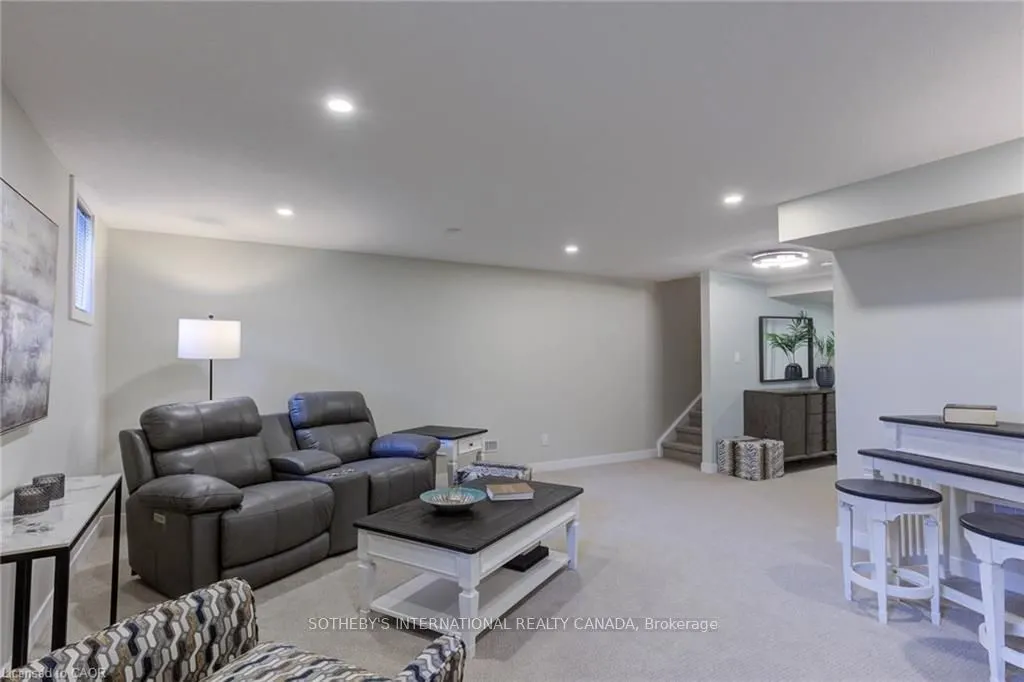 72 Bur Oak Common #79Q