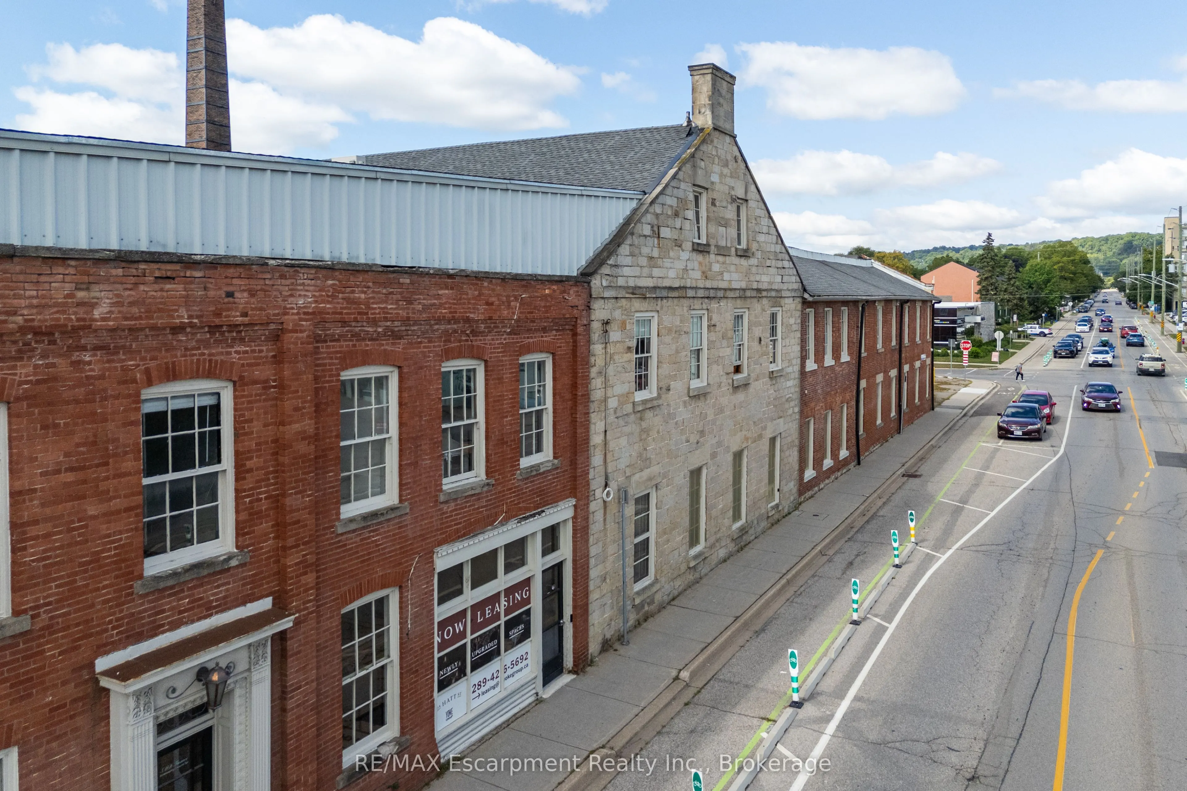 64 Hatt Street #404