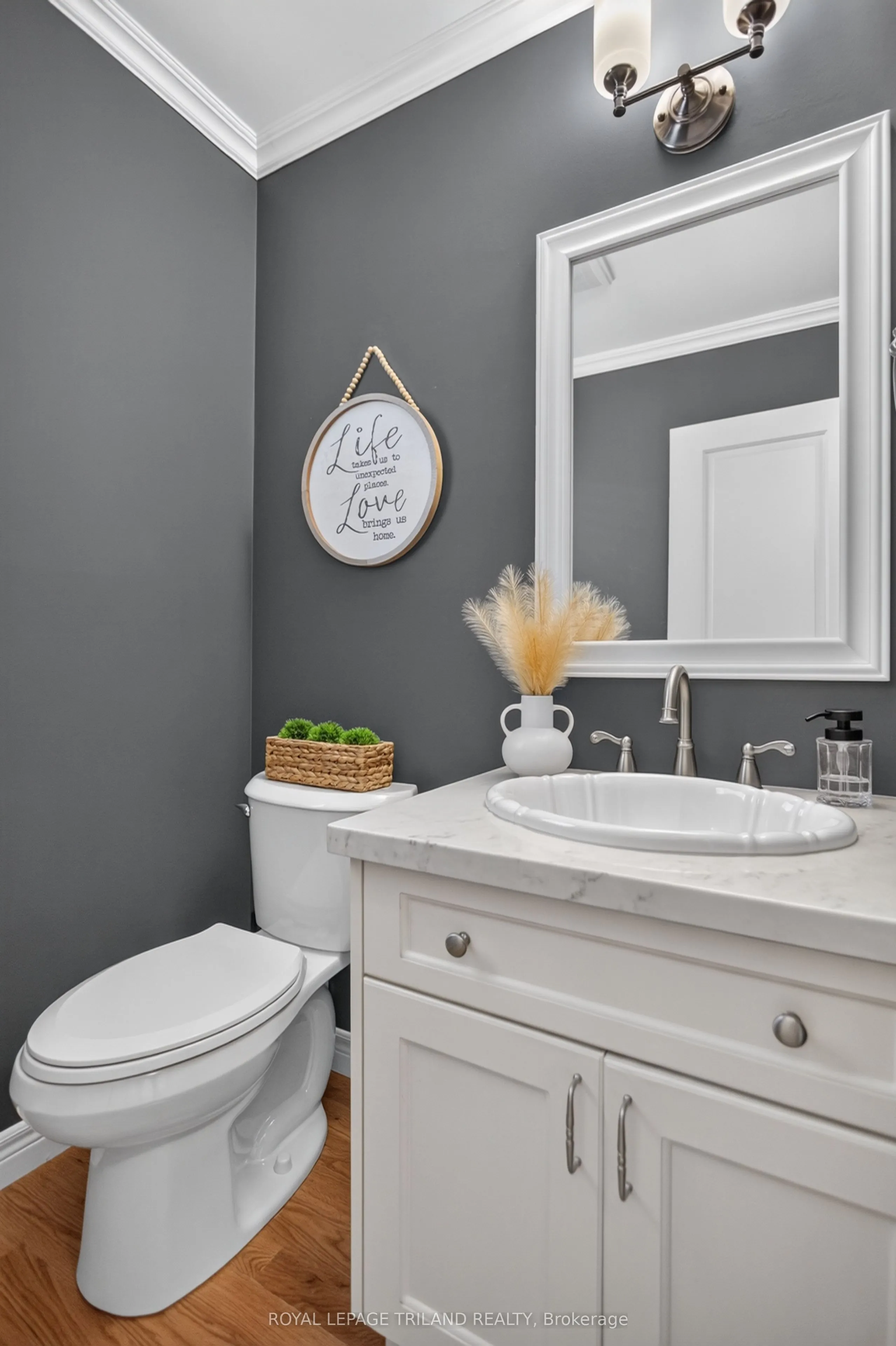 98 Rossmore Court