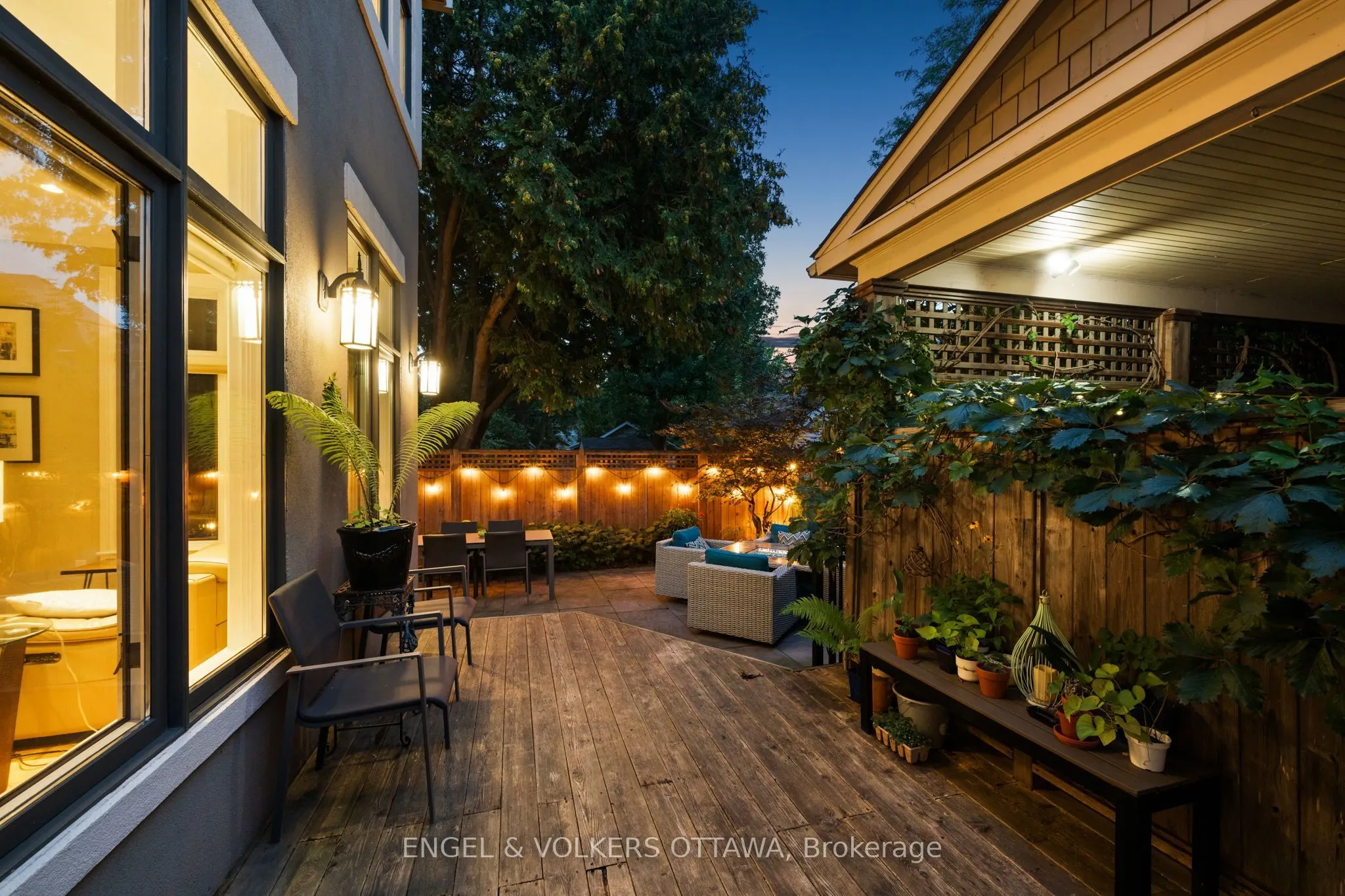 17 Oakland Avenue