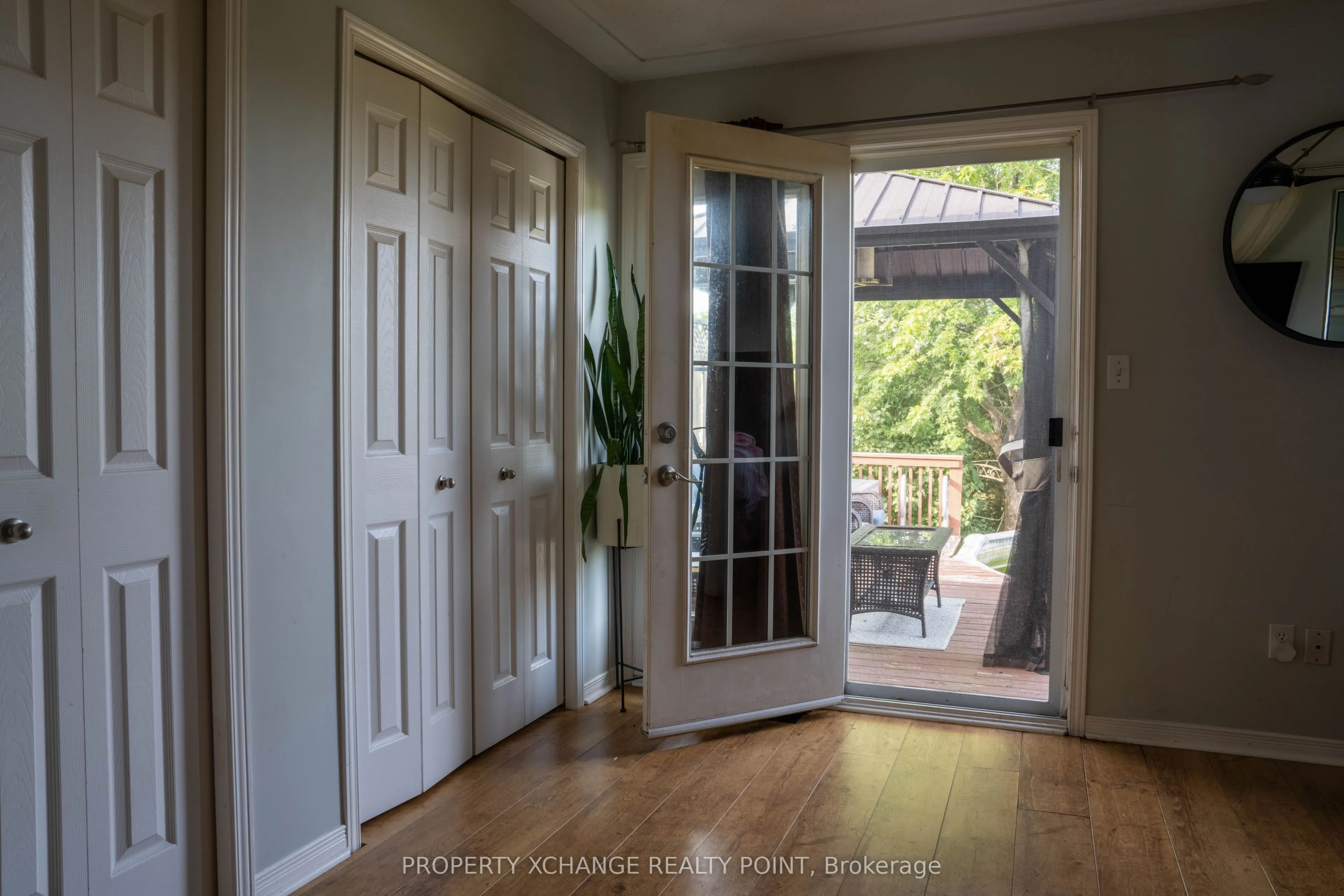 814 PEACHWOOD Street