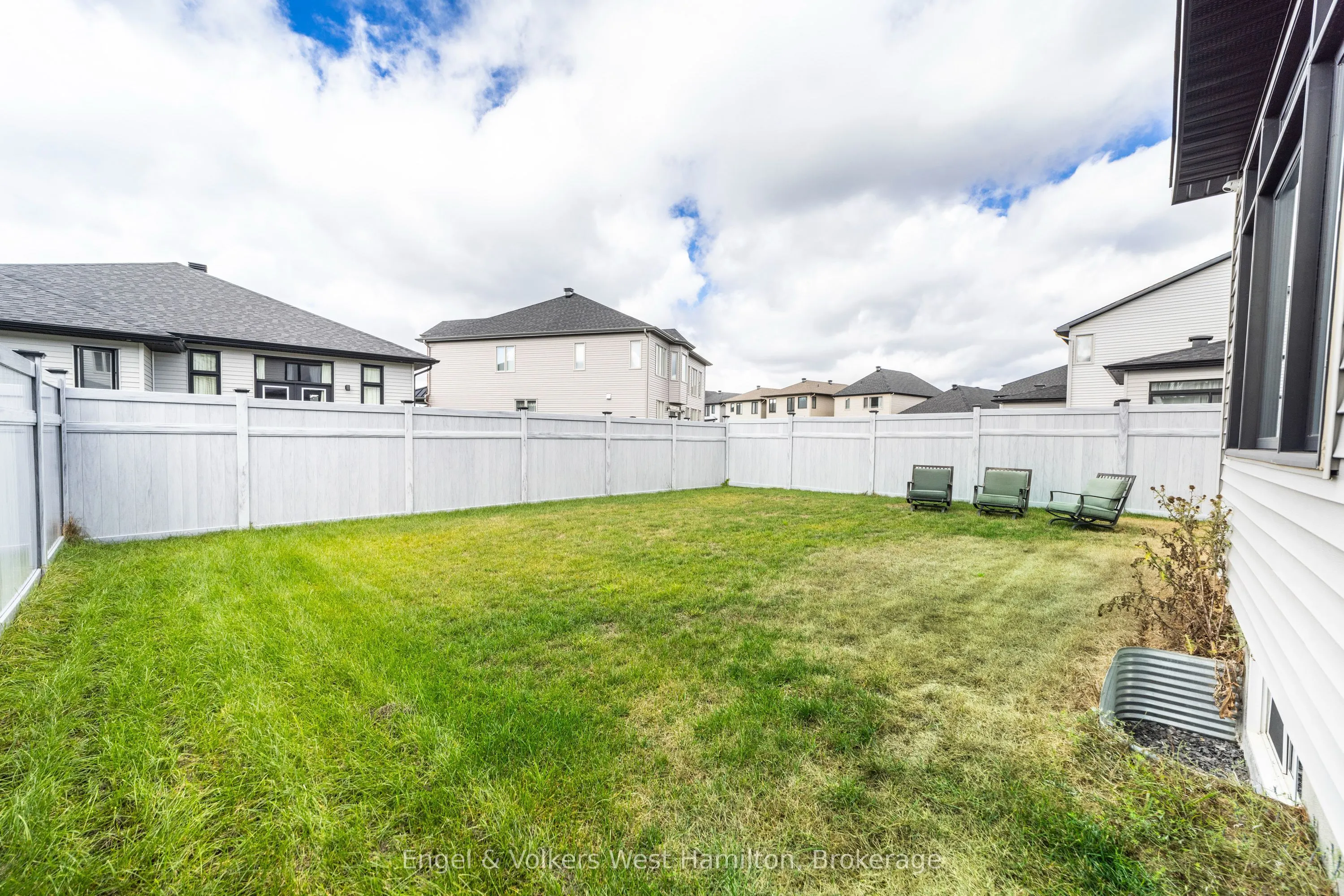 374 Big Dipper Street