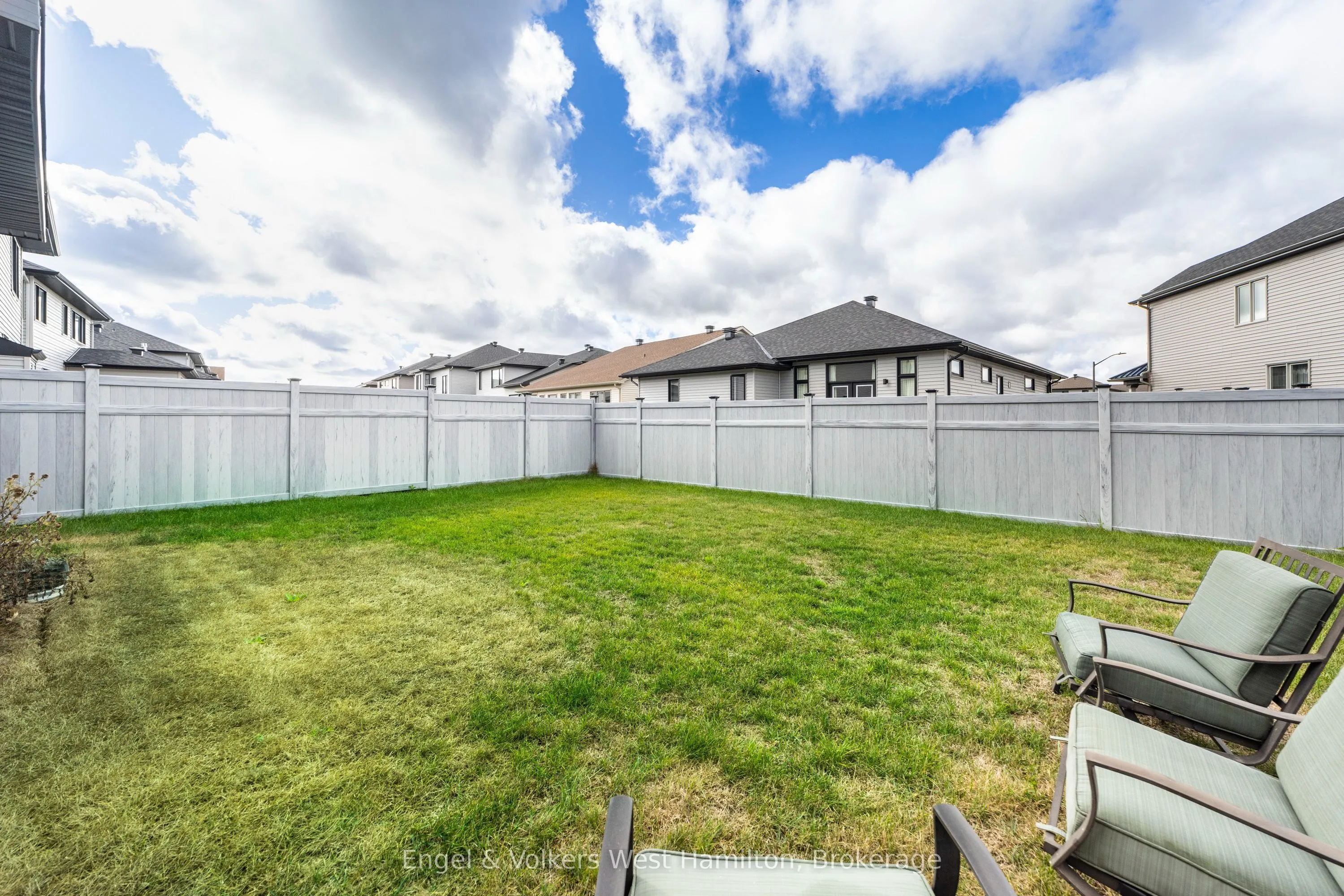 374 Big Dipper Street