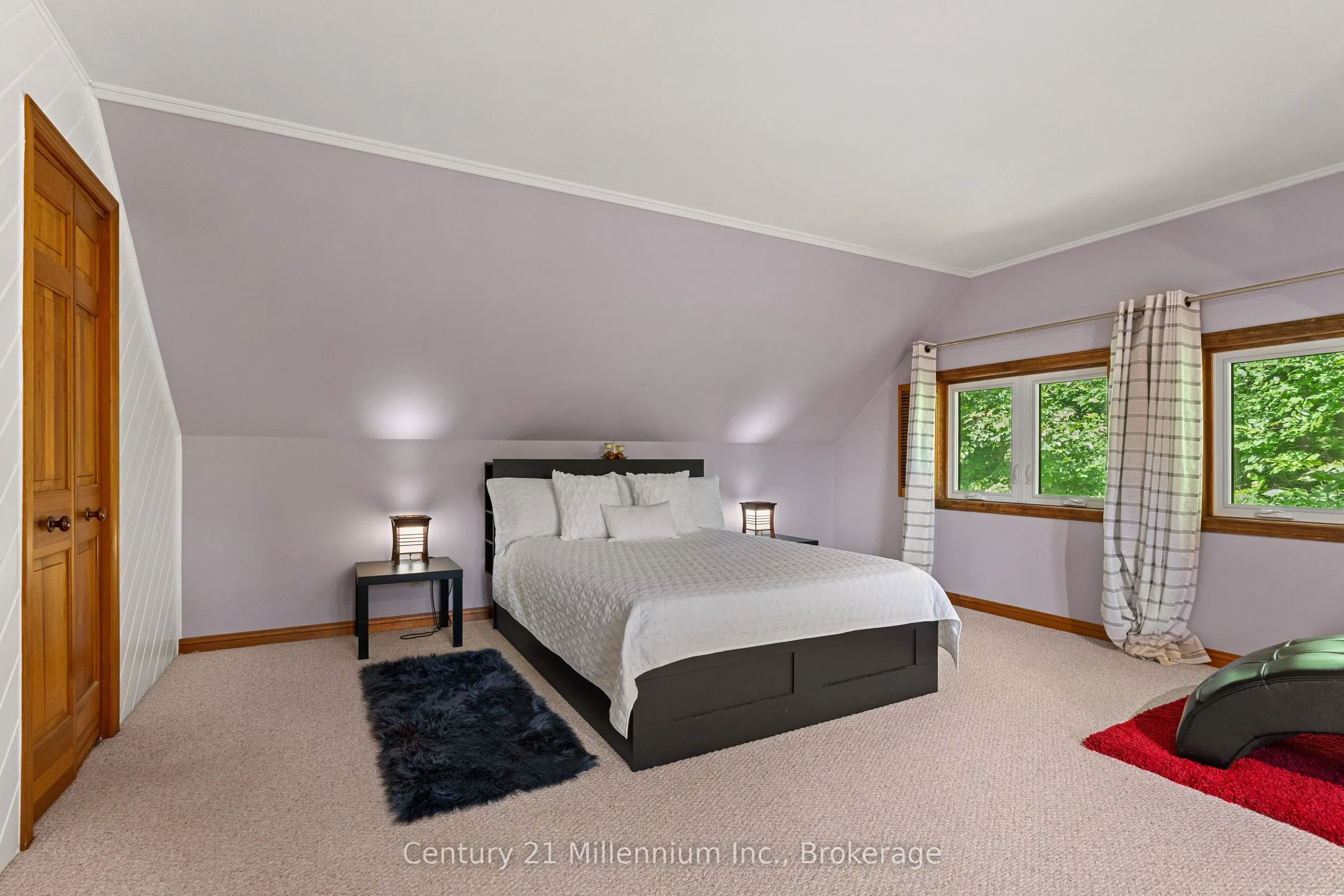 449 6th Avenue W