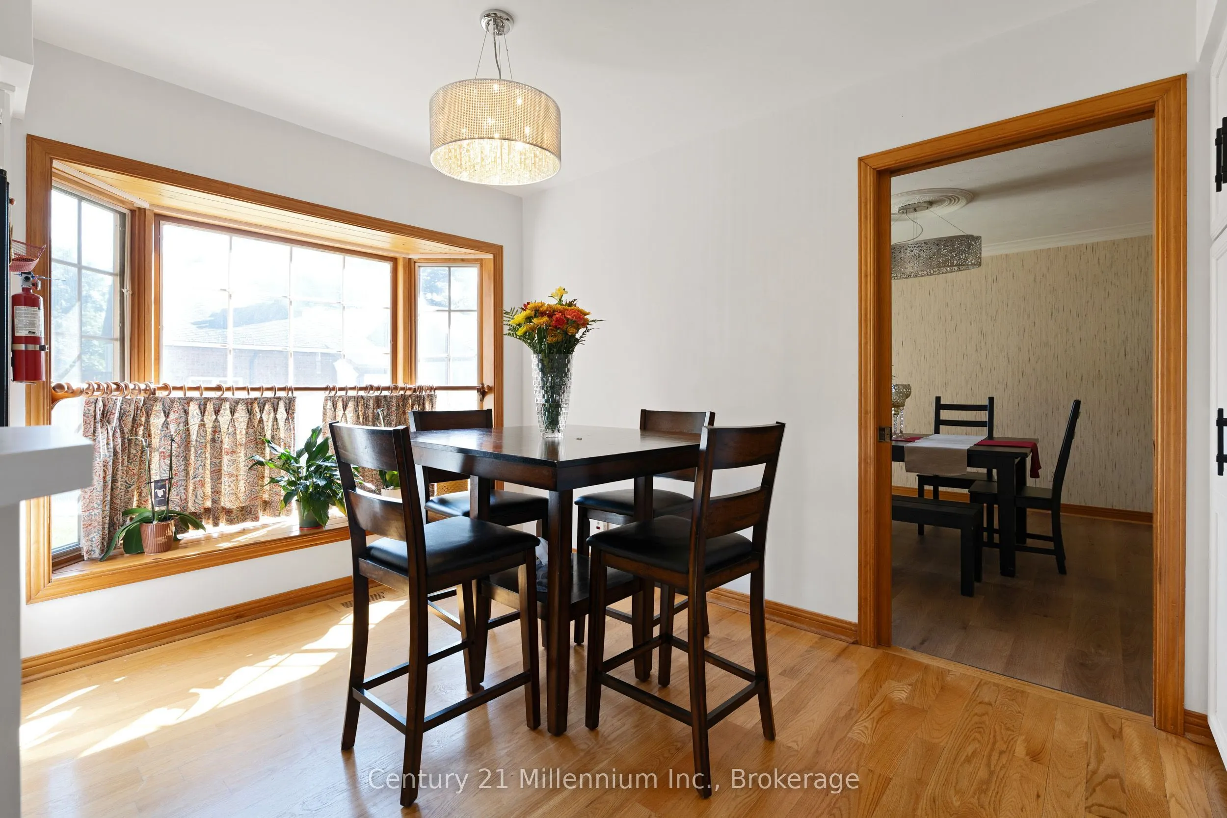 449 6th Avenue W