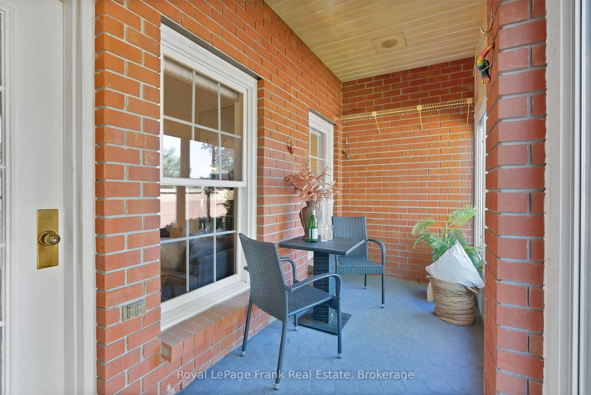 1 Sherwood Street #301