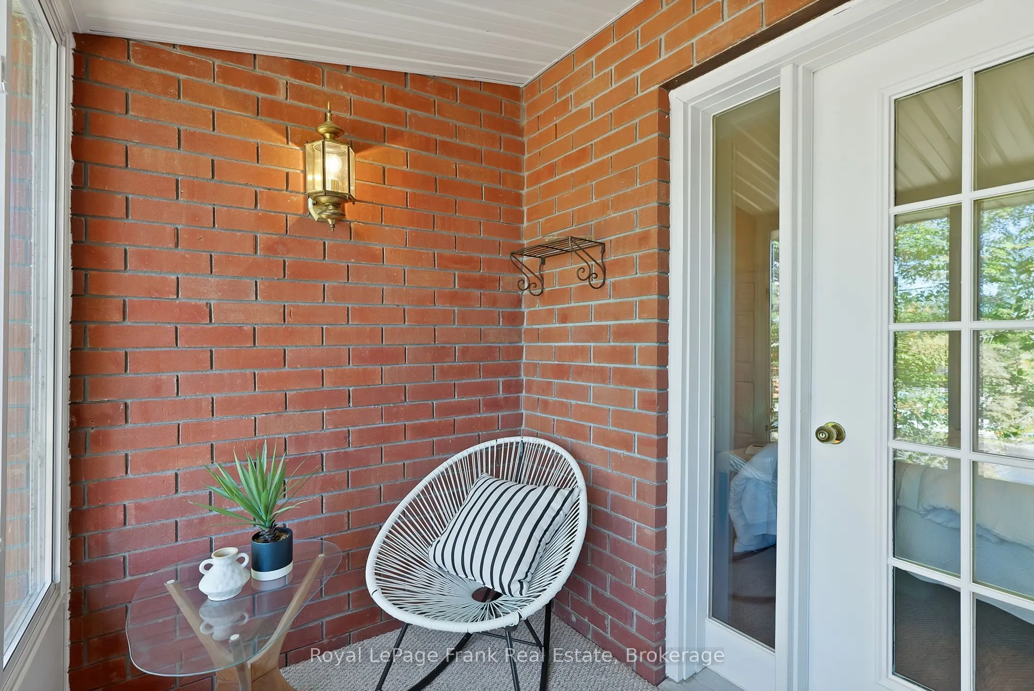 1 Sherwood Street #301