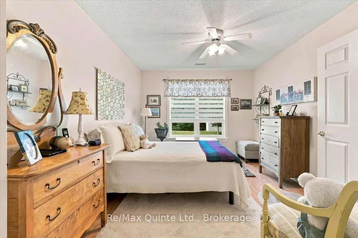 15 Aldersgate Drive #14