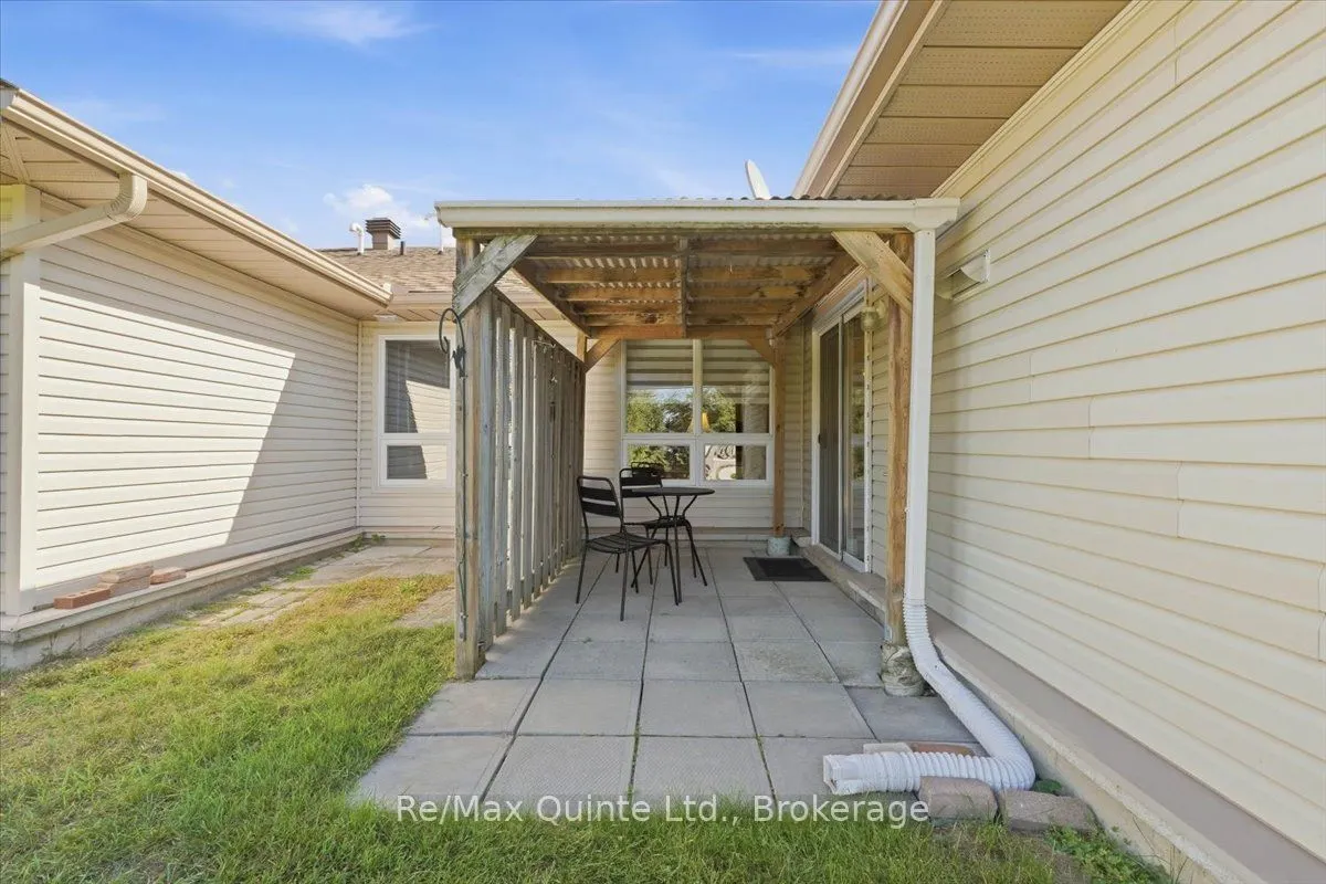 15 Aldersgate Drive #14