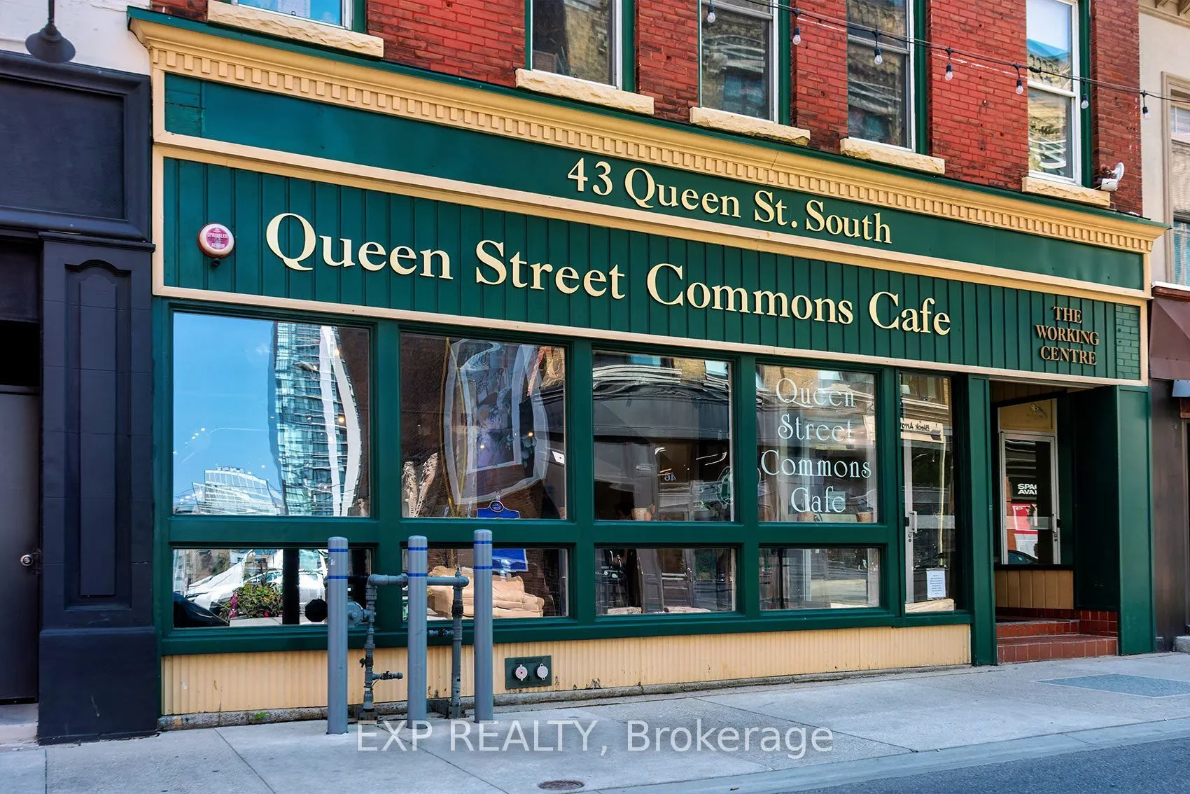 115 Victoria Street N