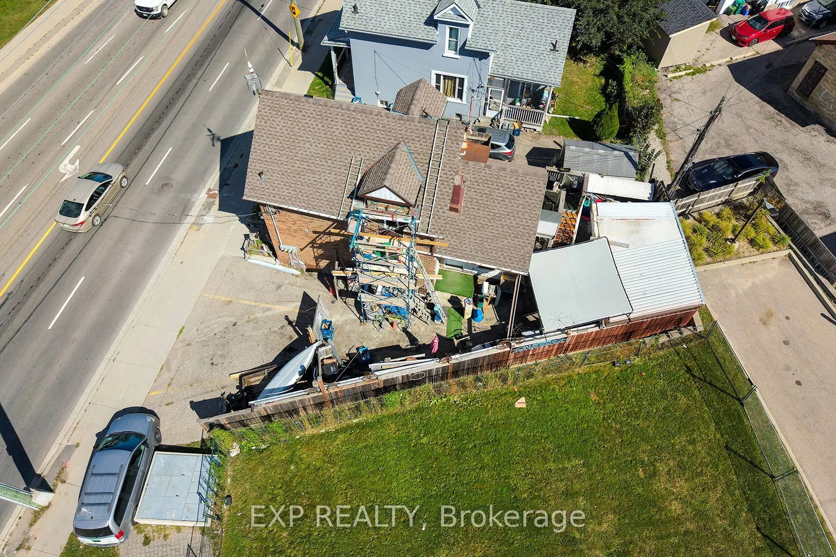 115 Victoria Street N