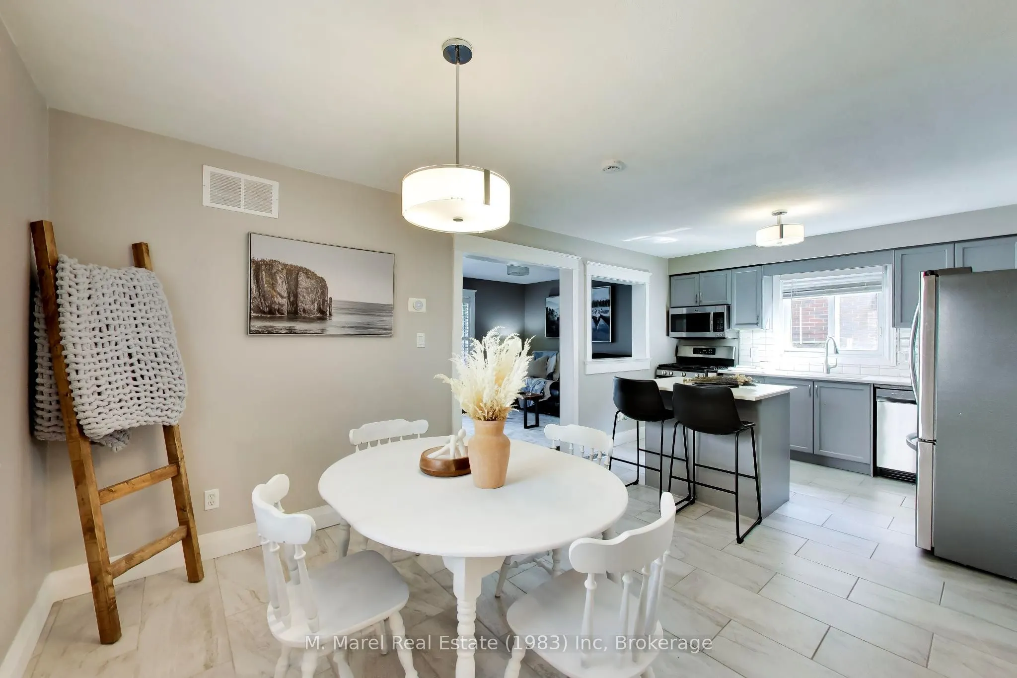 38 Udell Way