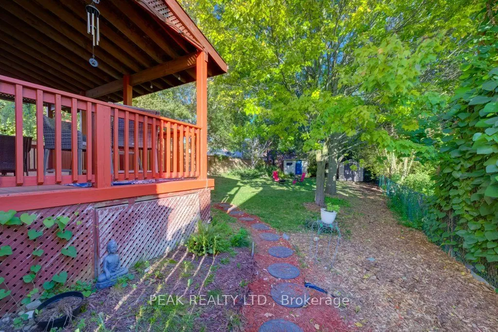 590 Willow Road