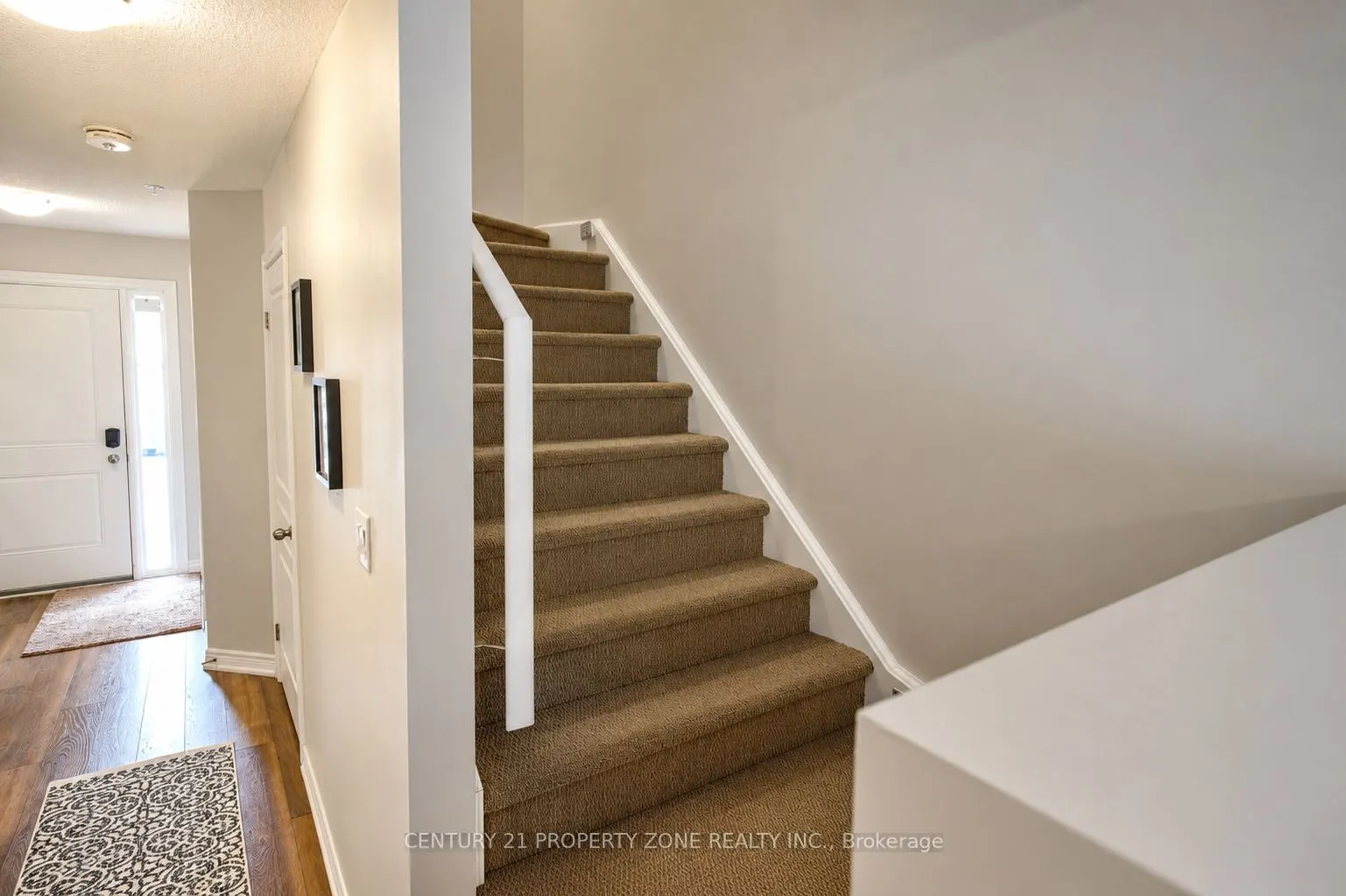 60 Canterbury Drive #12