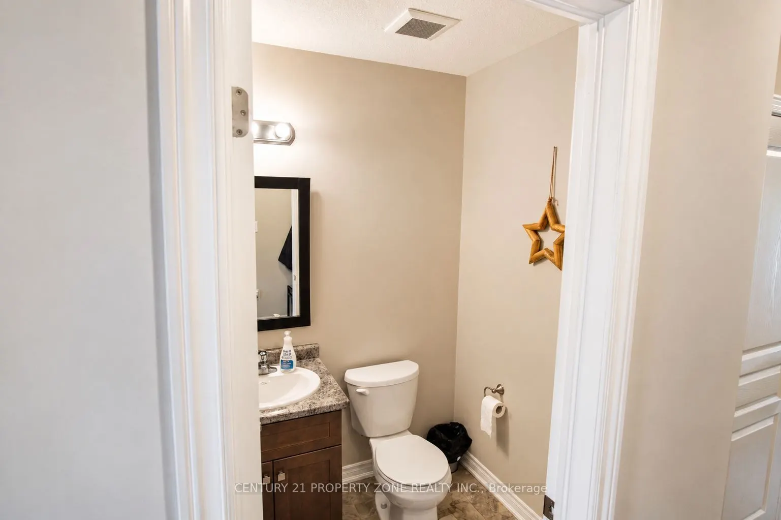 60 Canterbury Drive #12