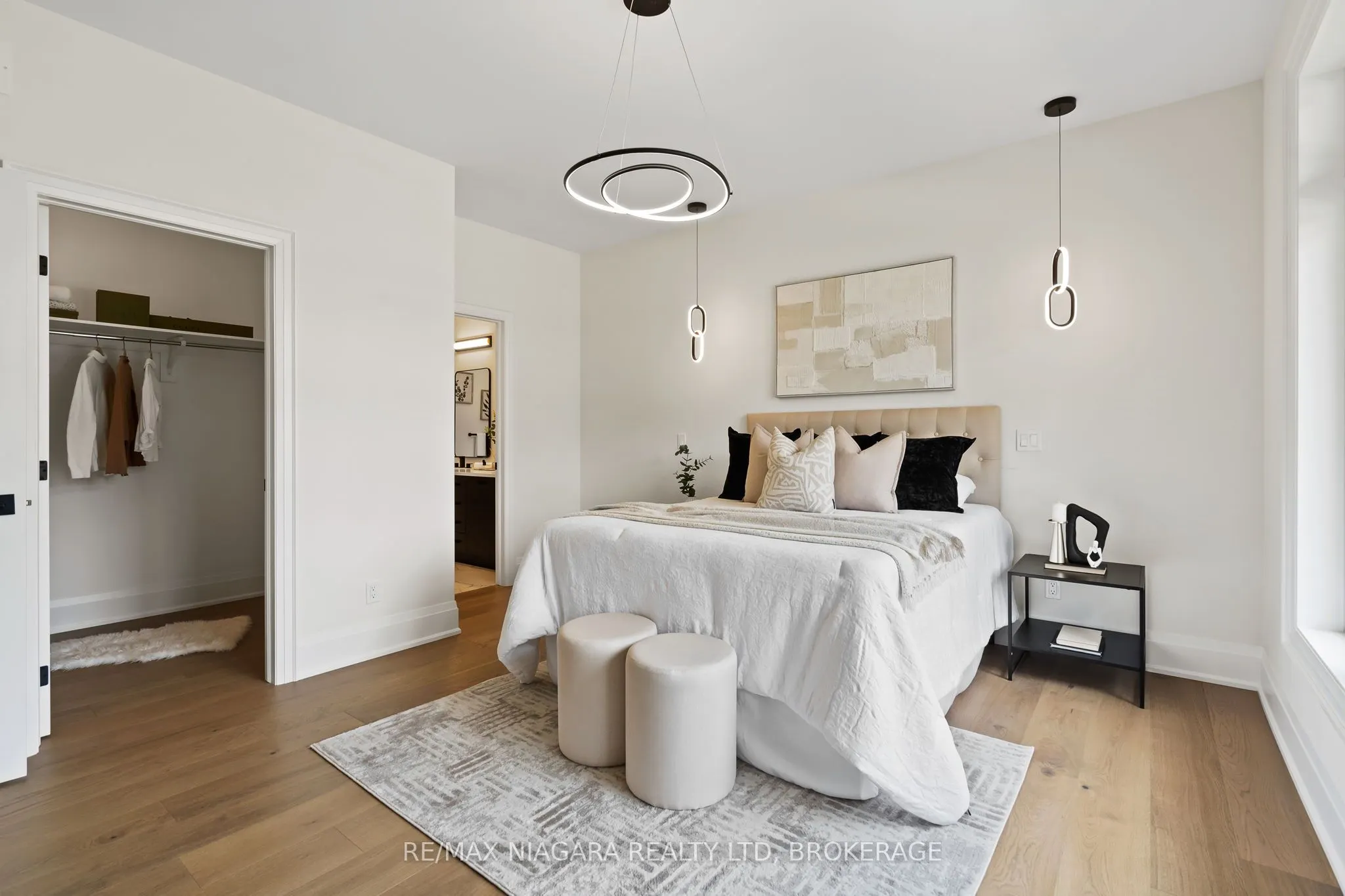 16 Accursi Crescent